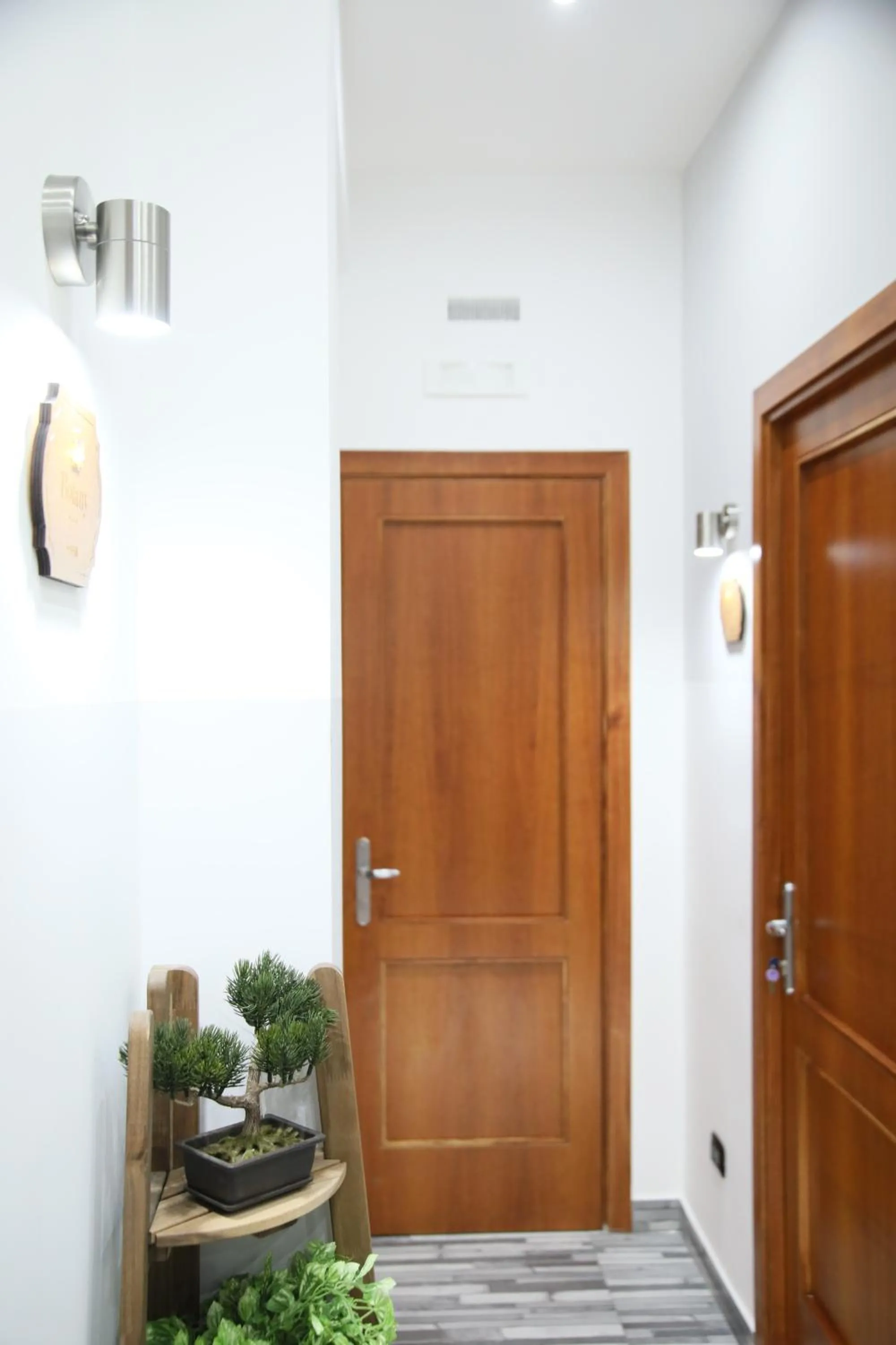 Facade/entrance in Laetitia guest house116