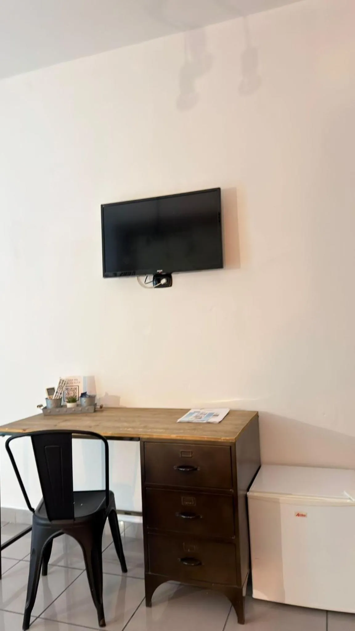 TV and multimedia in Laetitia guest house116