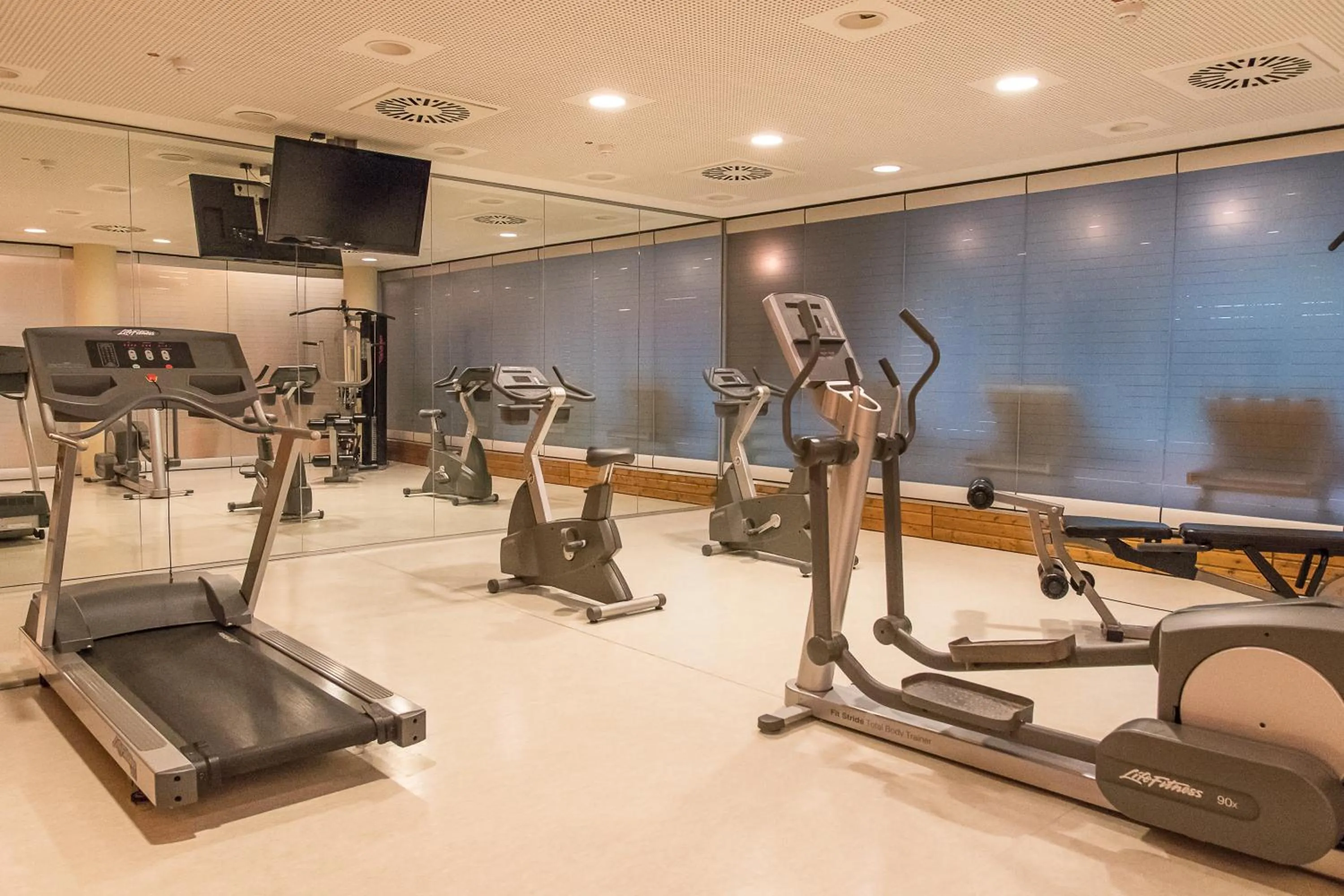 Fitness centre/facilities, Fitness Center/Facilities in Relexa Hotel Ratingen City