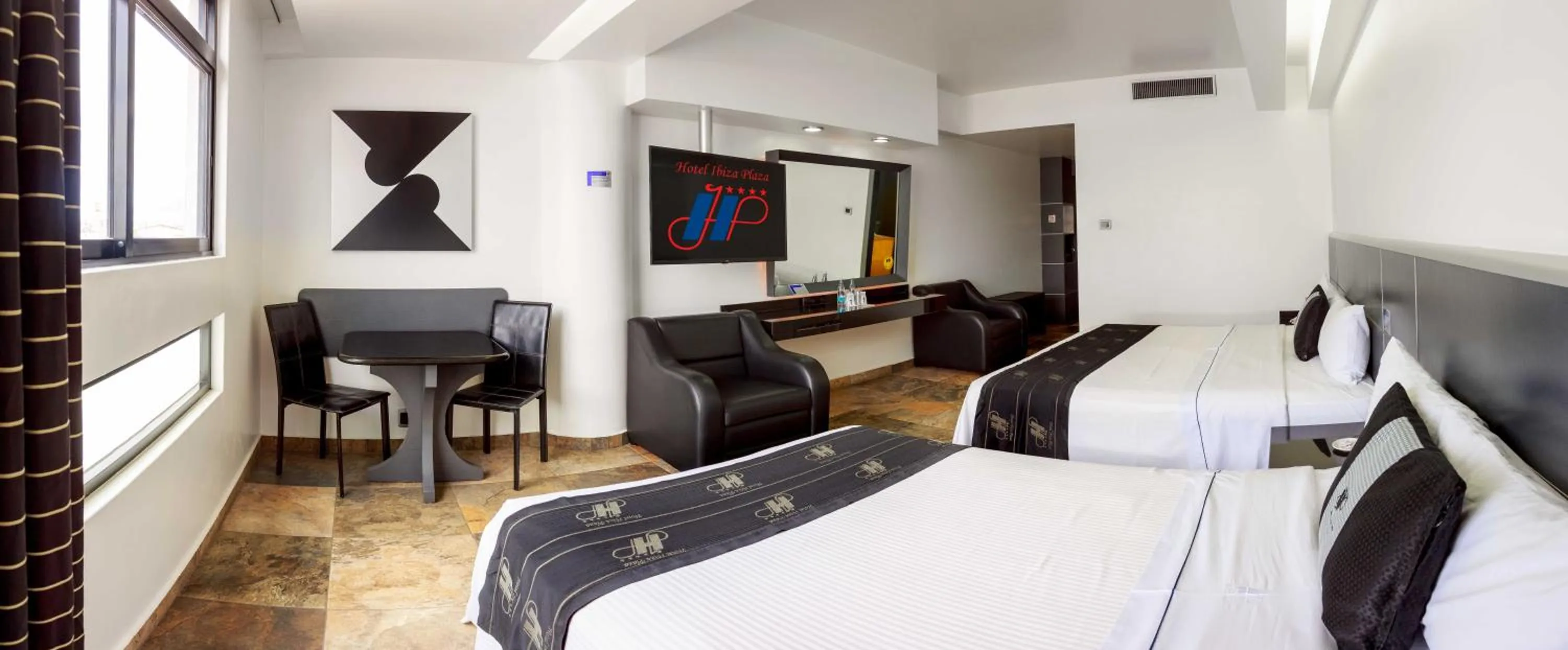 Photo of the whole room, Bed in Hotel Ibiza Plaza