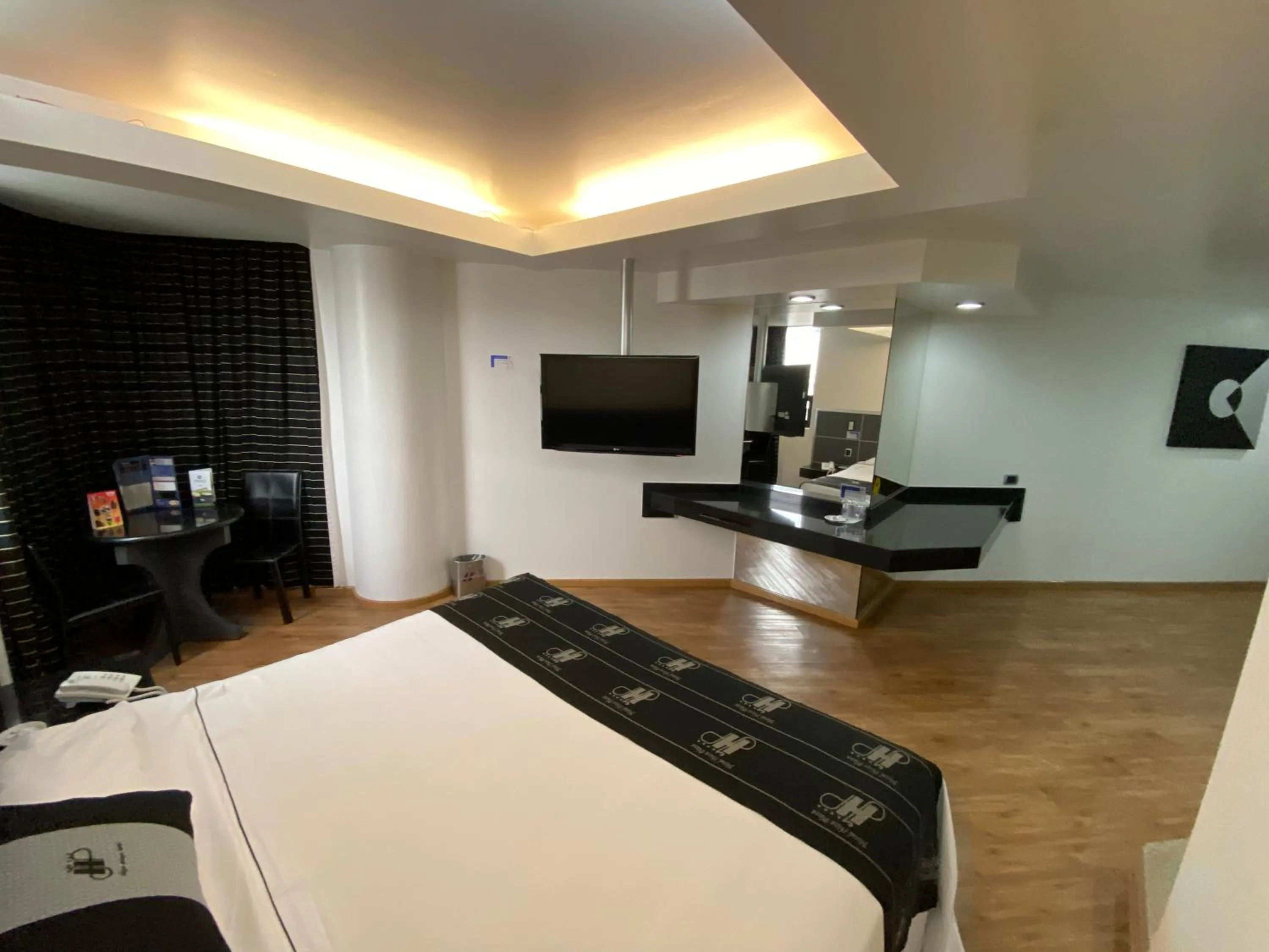 Photo of the whole room, Bed in Hotel Ibiza Plaza