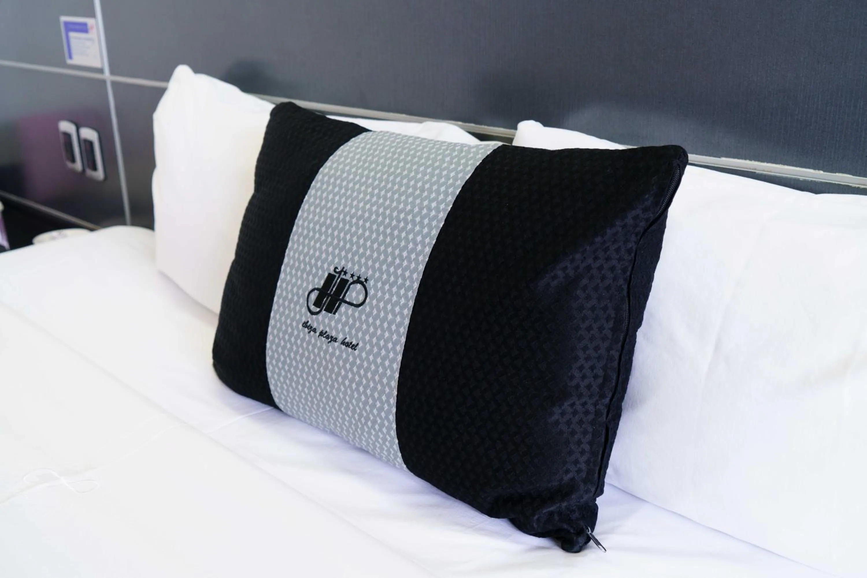 Bed in Hotel Ibiza Plaza