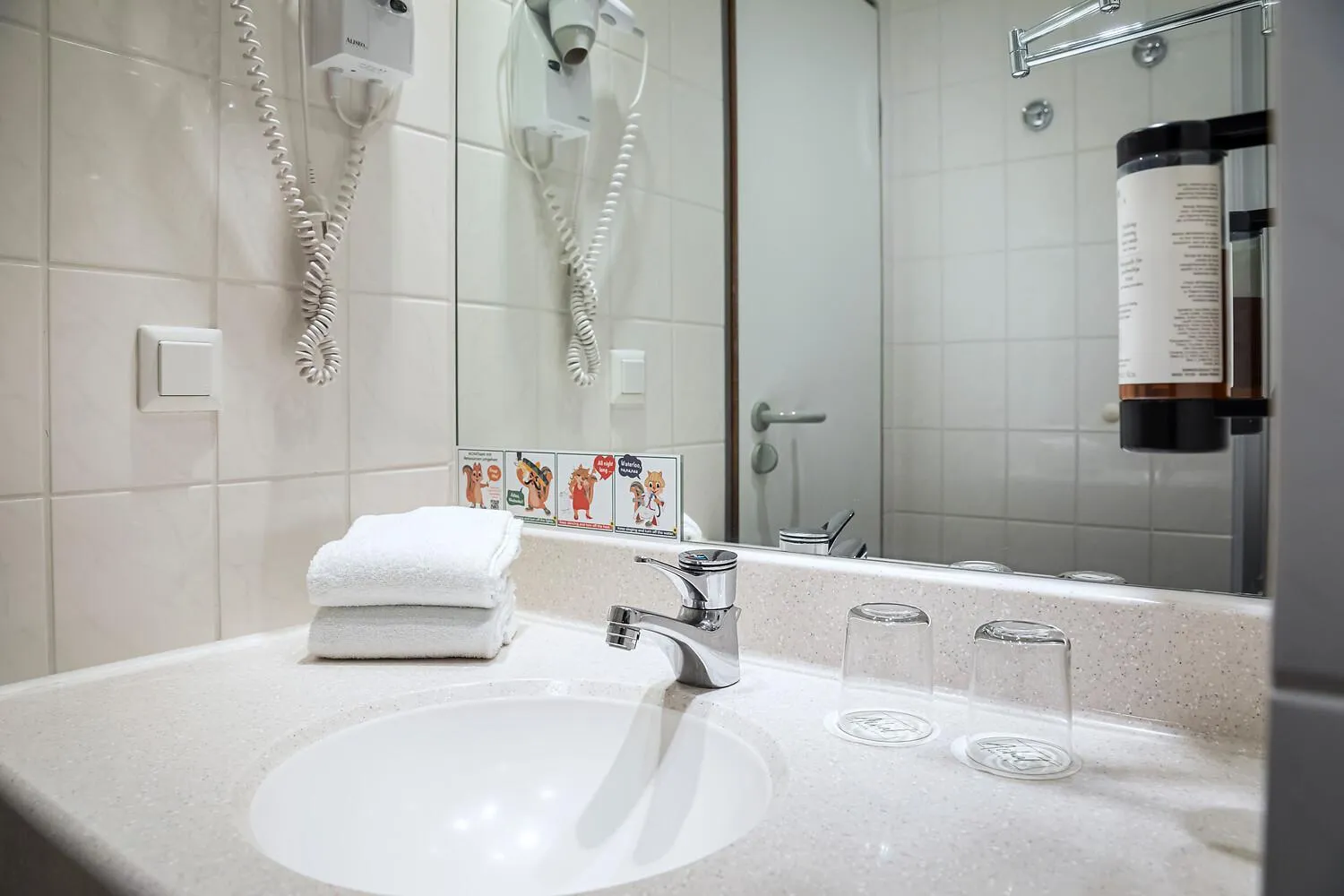 Bathroom in ACHAT Hotel Dresden Elbufer