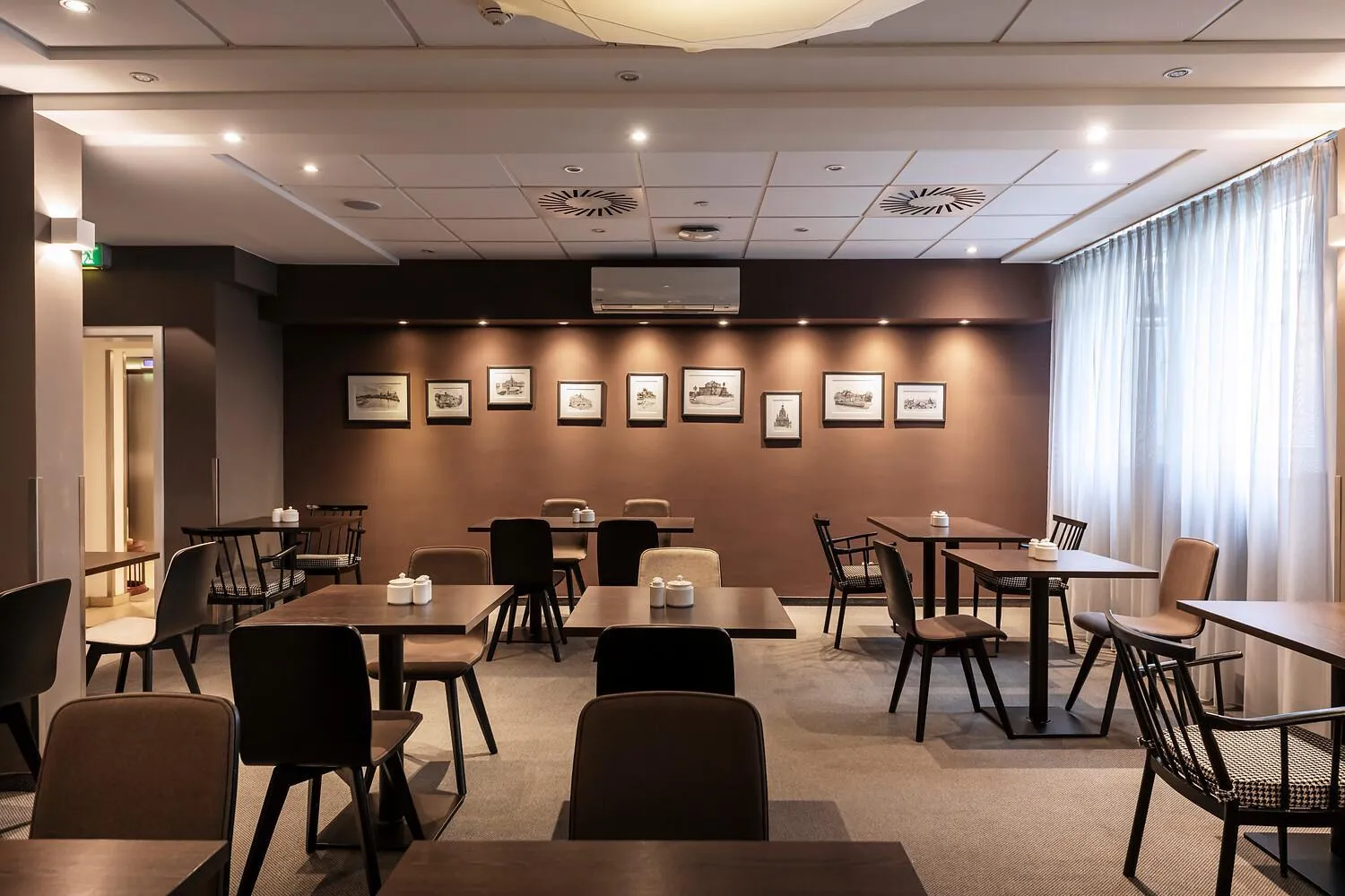 Breakfast in ACHAT Hotel Dresden Elbufer