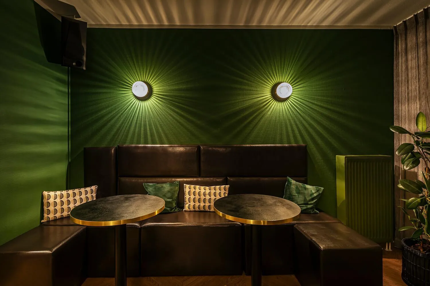 Lounge or bar in ACHAT Hotel Dresden Elbufer