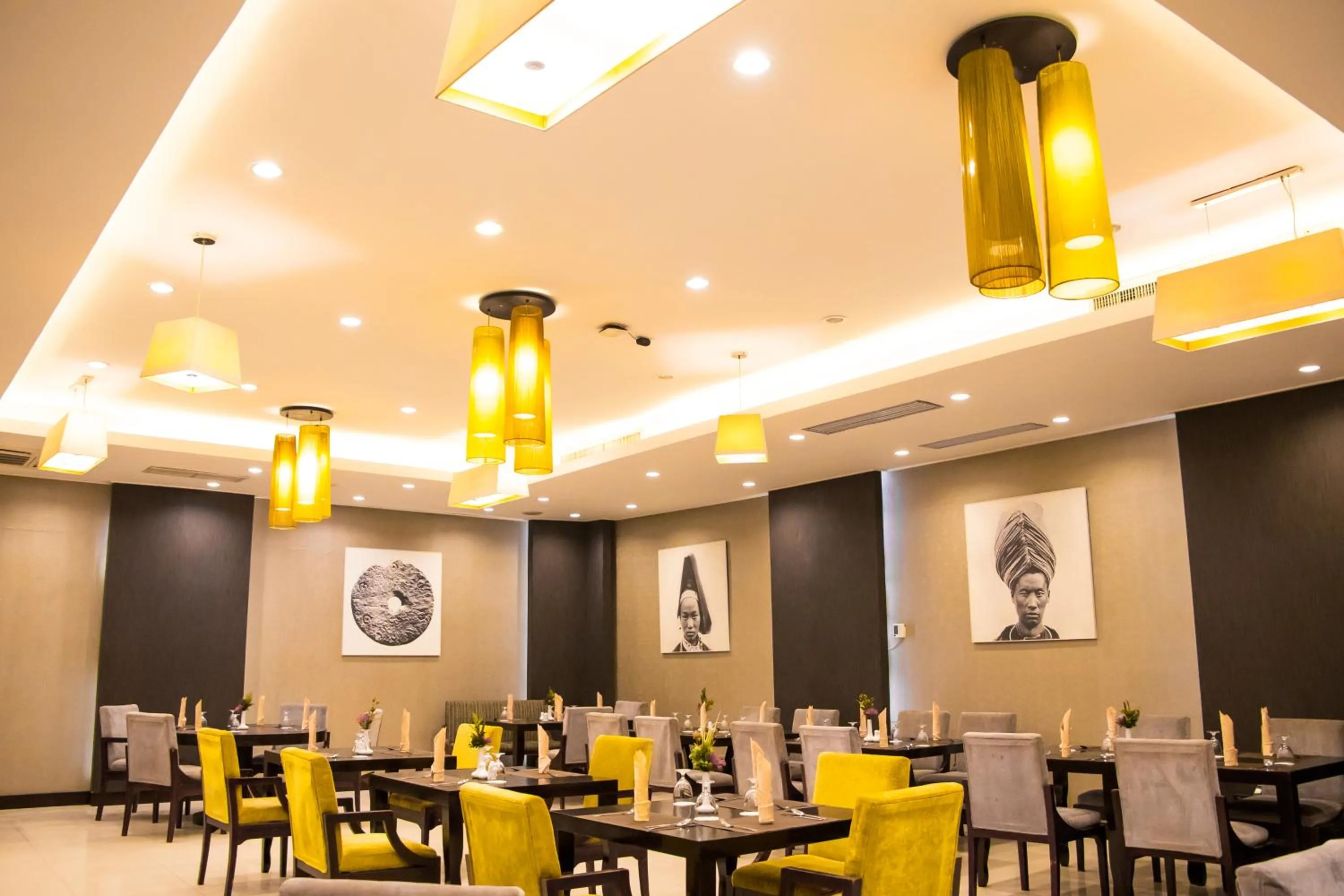 Restaurant/places to eat in LAOTEL VIENTIANE