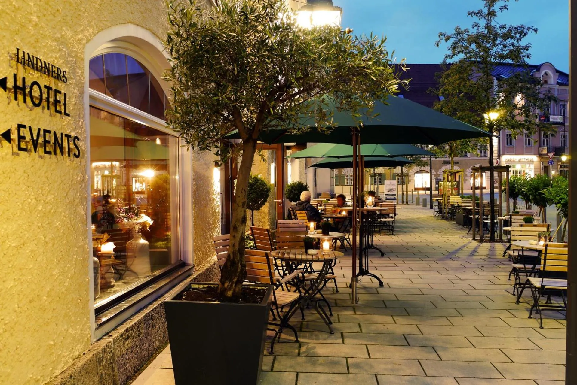 Restaurant/places to eat in Romantik Hotel Das Lindner