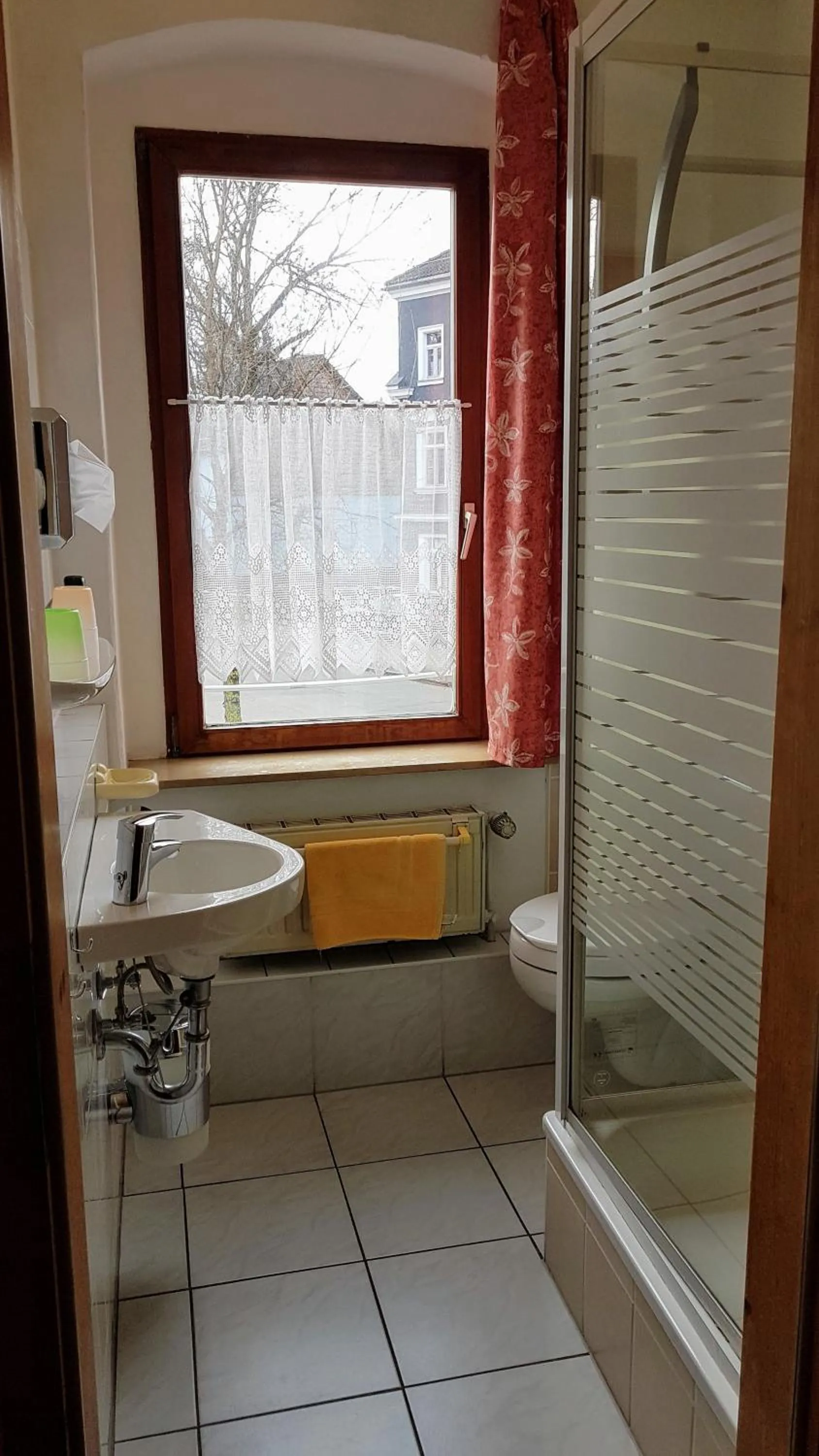 Bathroom in Pension & Gasthaus Nostalgie