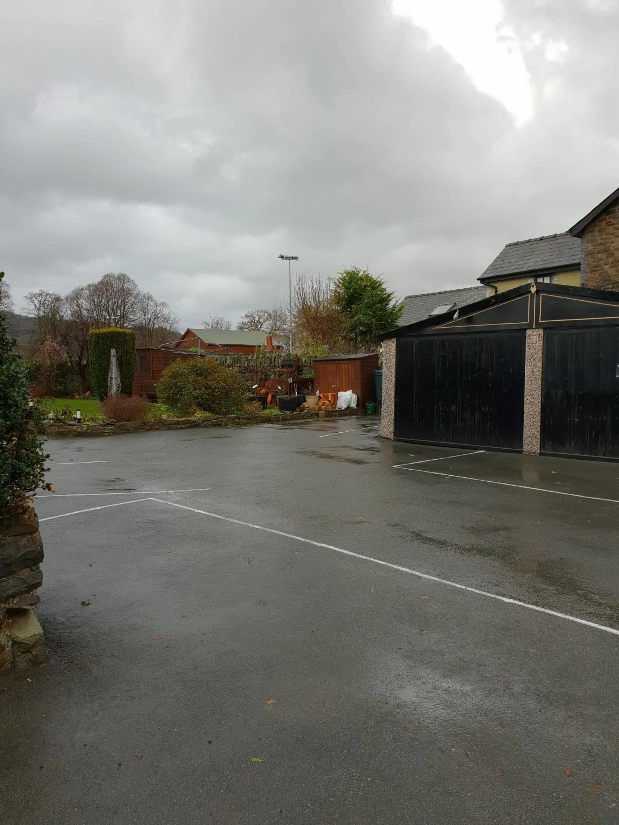 Property building in Bronwye