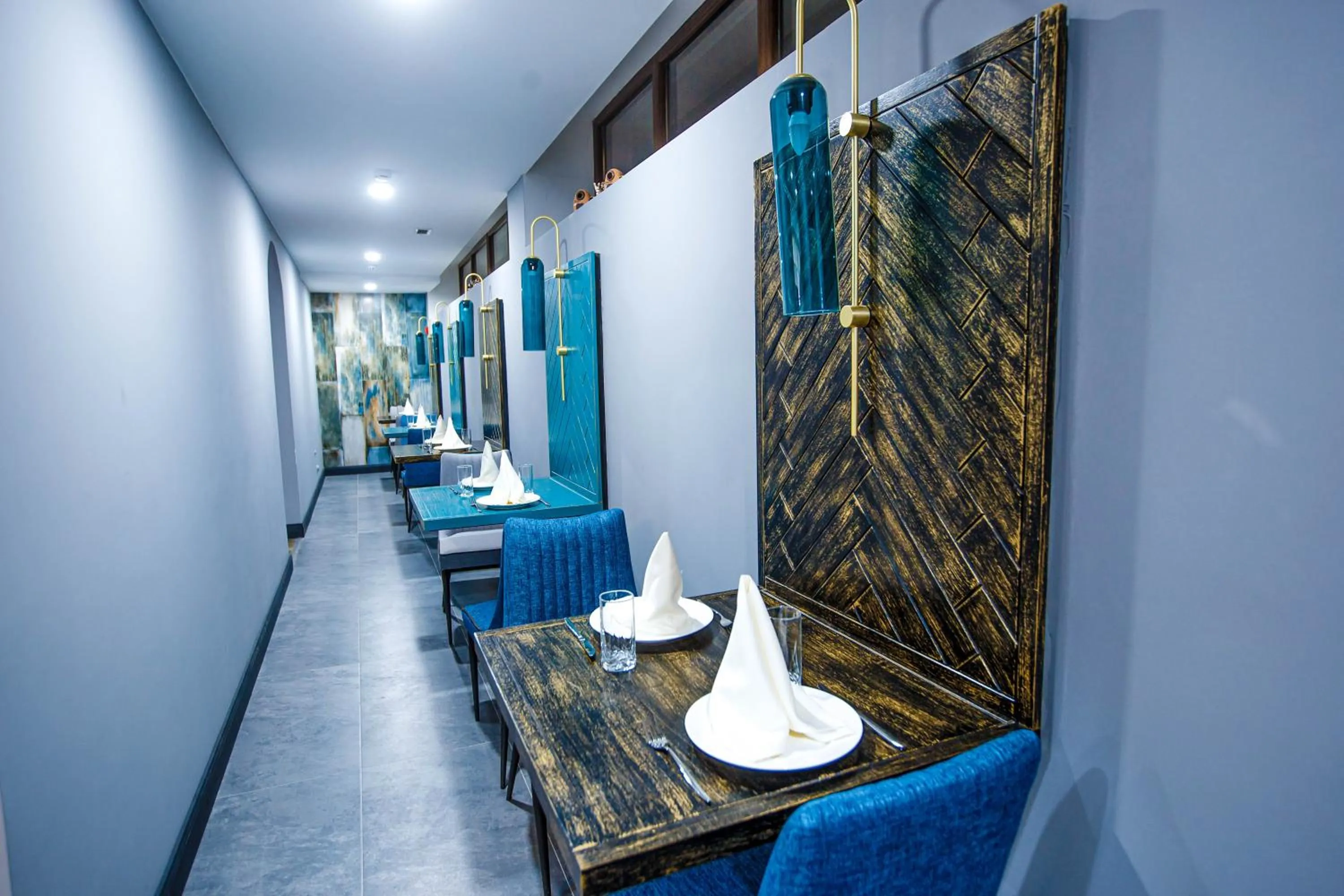 Dining area in Krokus Plaza