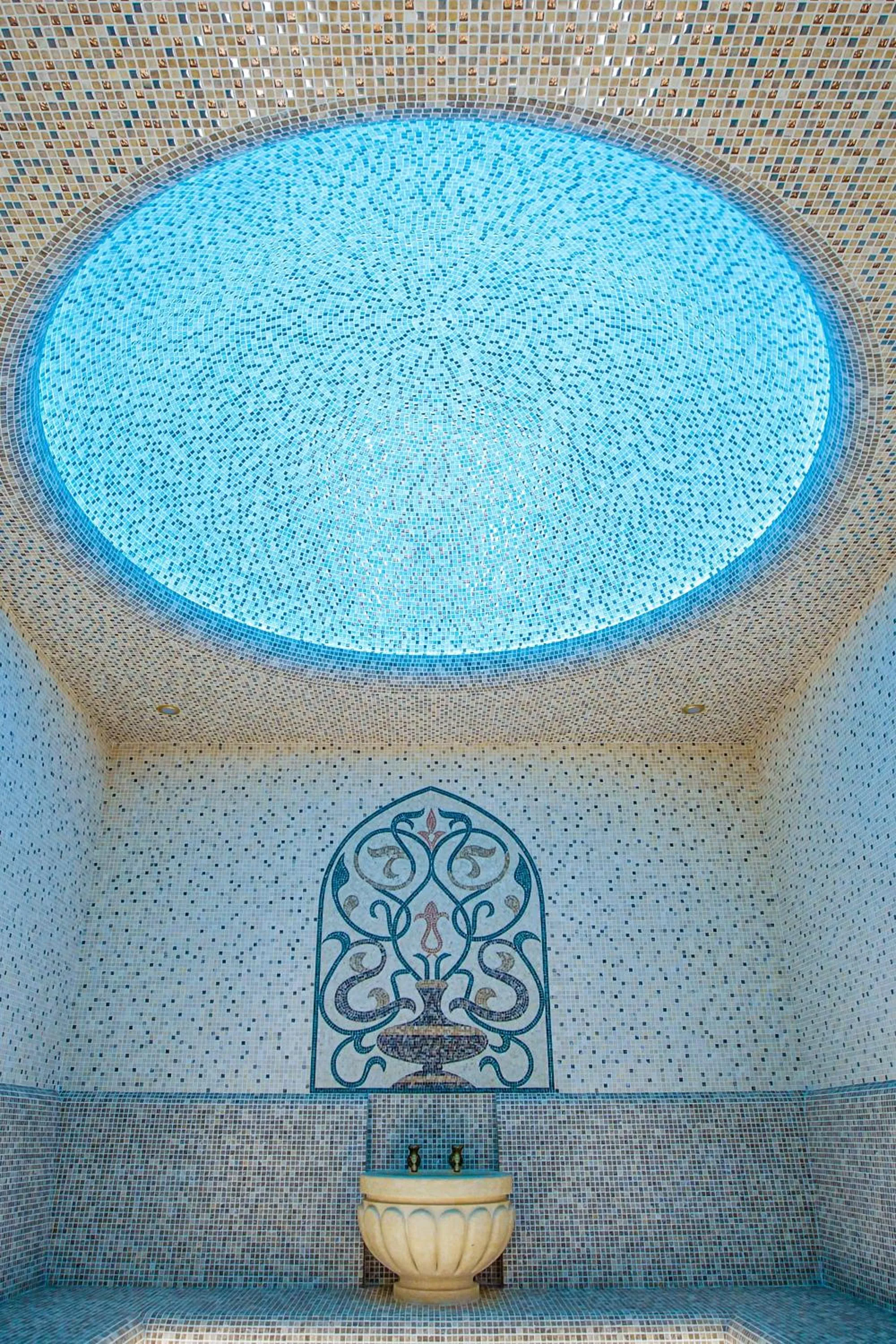 Massage in Krokus Plaza