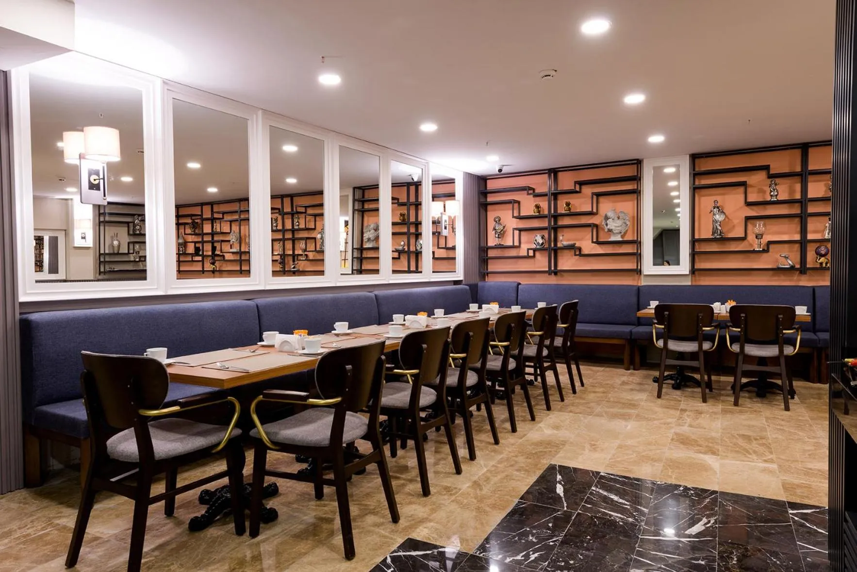 Restaurant/places to eat in Four Sides Sisli