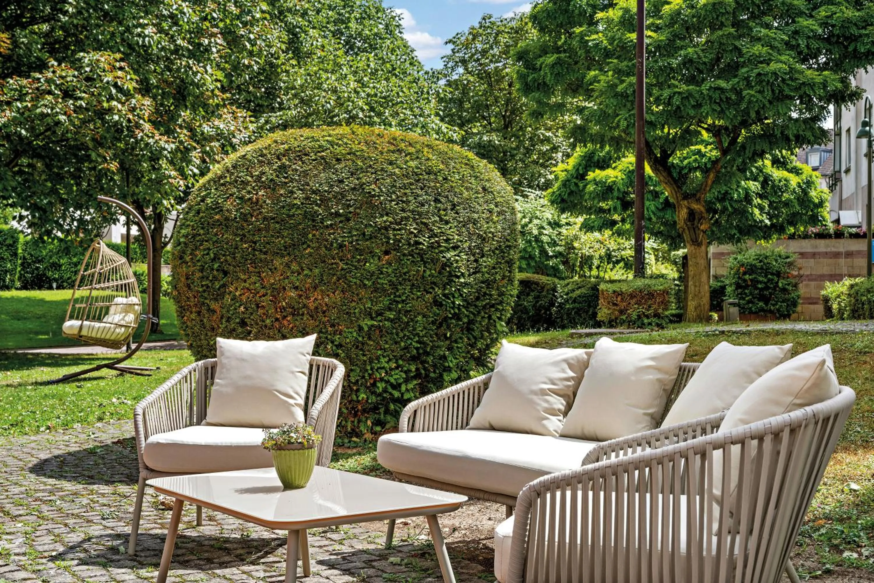 Balcony/Terrace in Leonardo Hotel Mainz