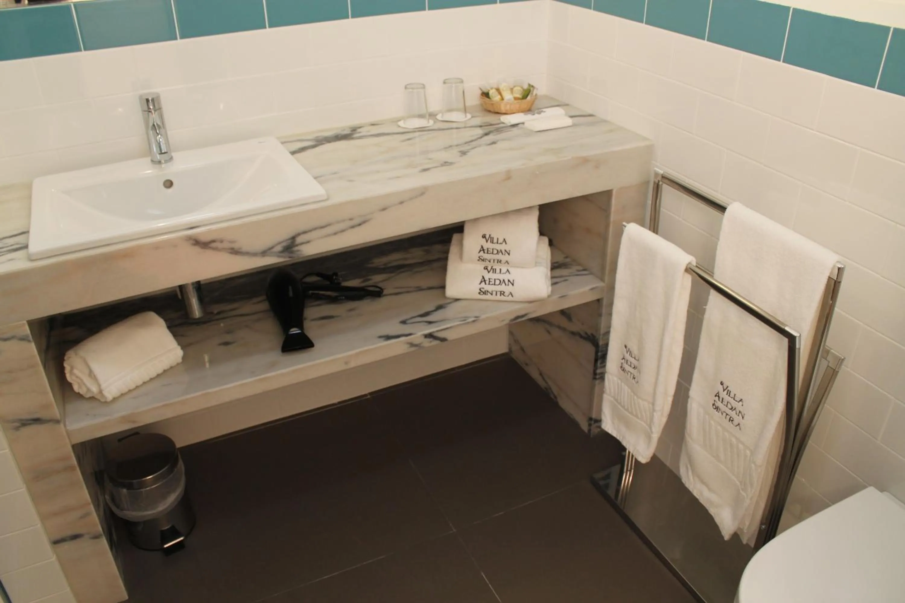Bathroom in Villa Aedan Sintra