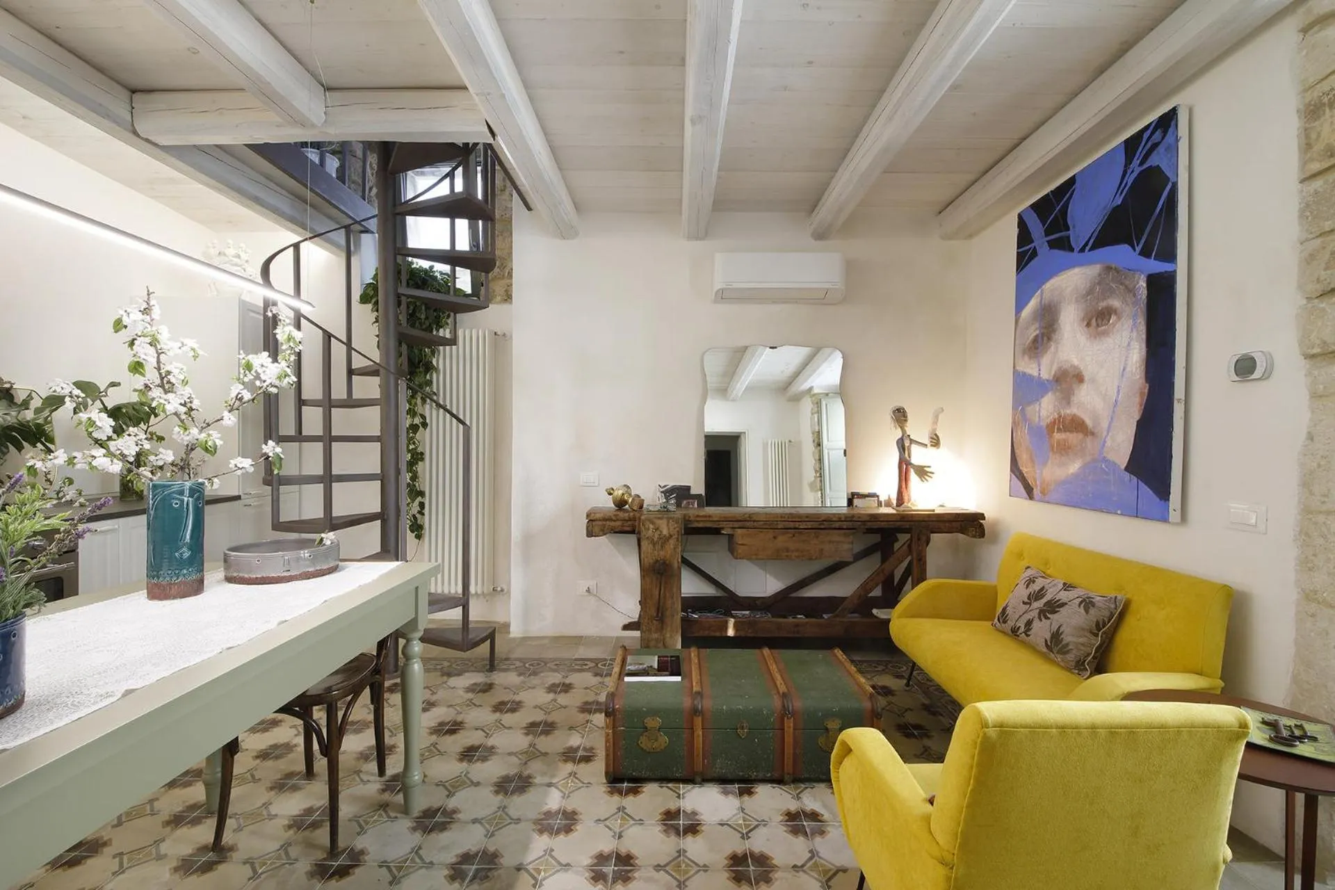 Living room in Nicotera Apartment