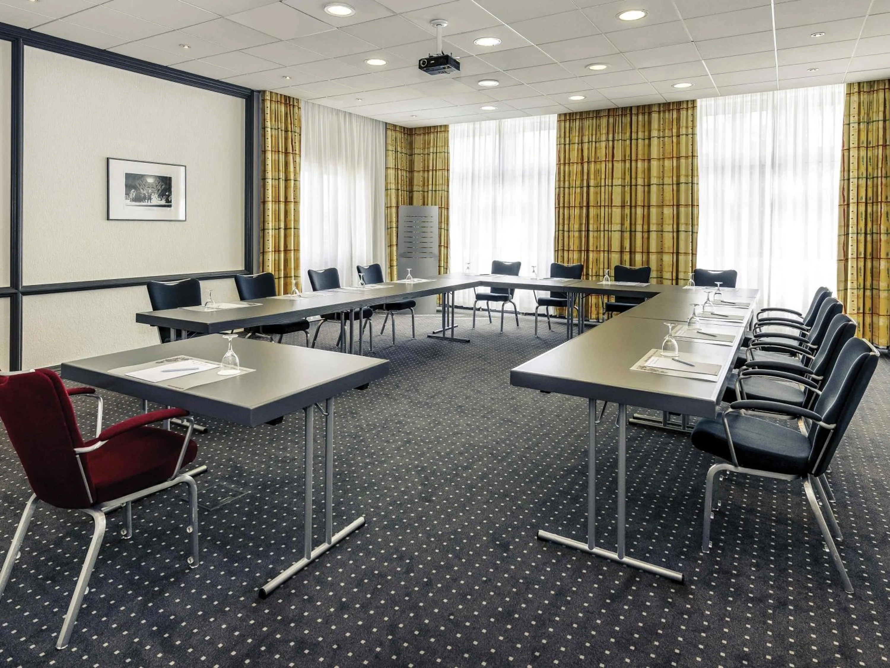 Meeting/conference room in Mercure Hotel Saarbrücken City