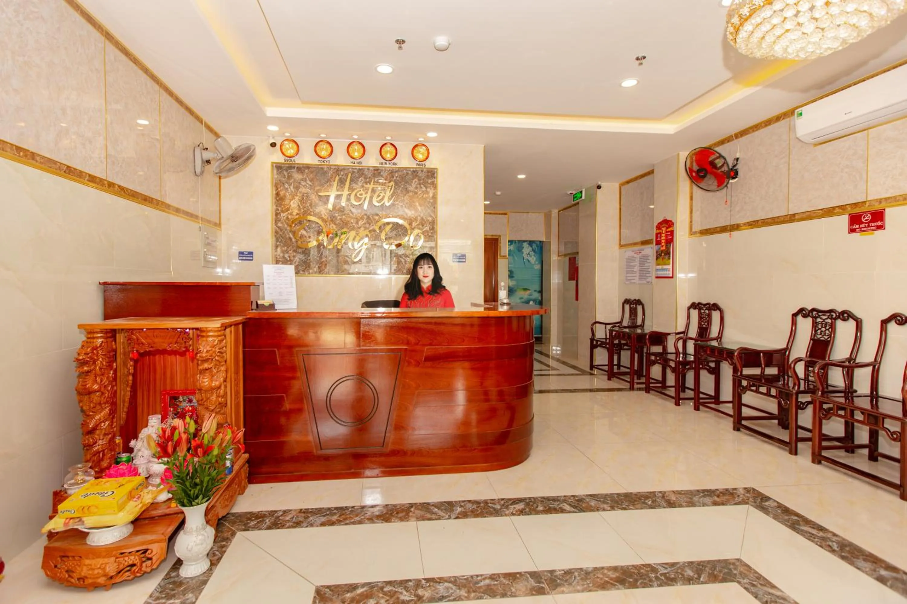 Lobby or reception in Dong Do Airport Hotel