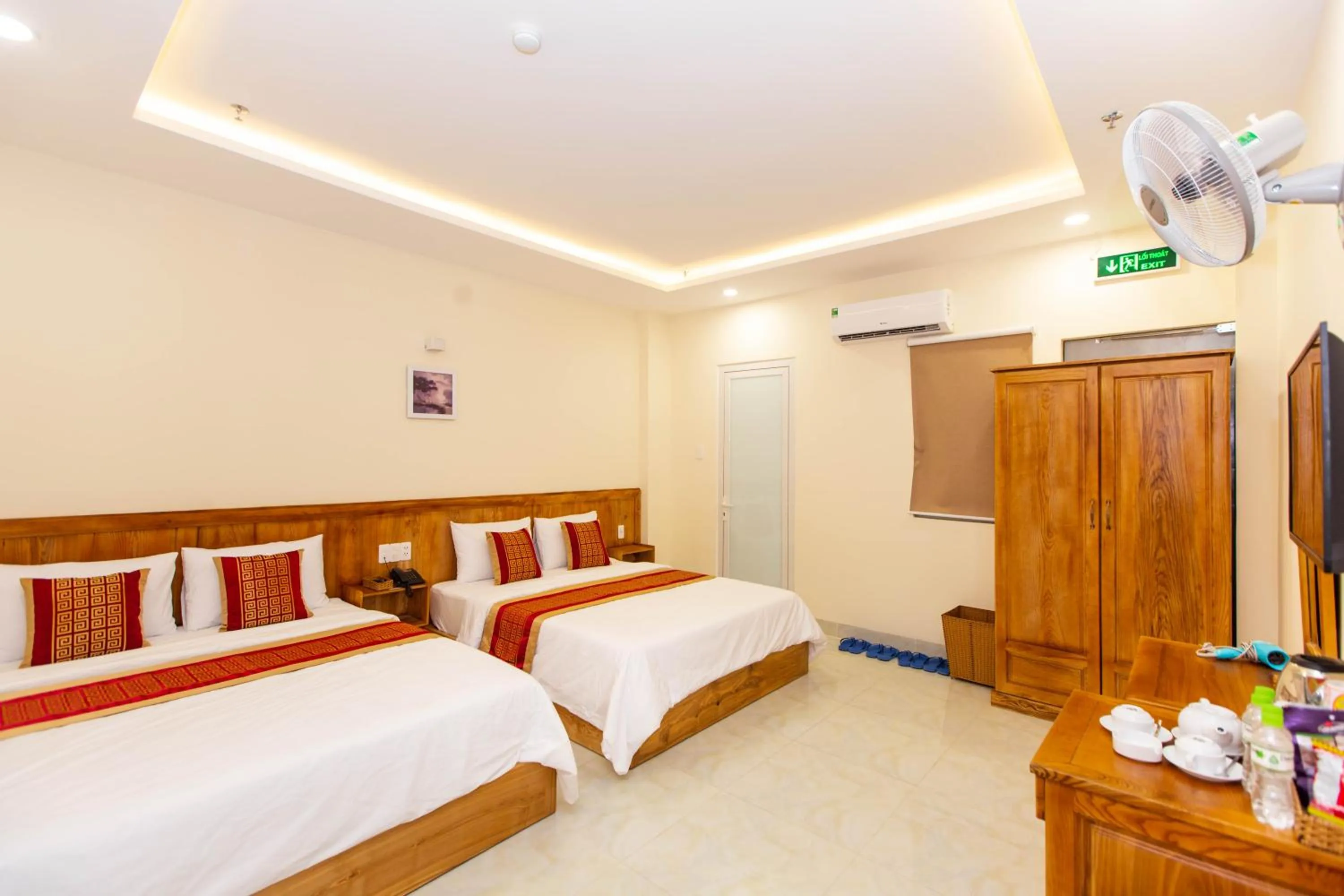 Bed in Dong Do Airport Hotel