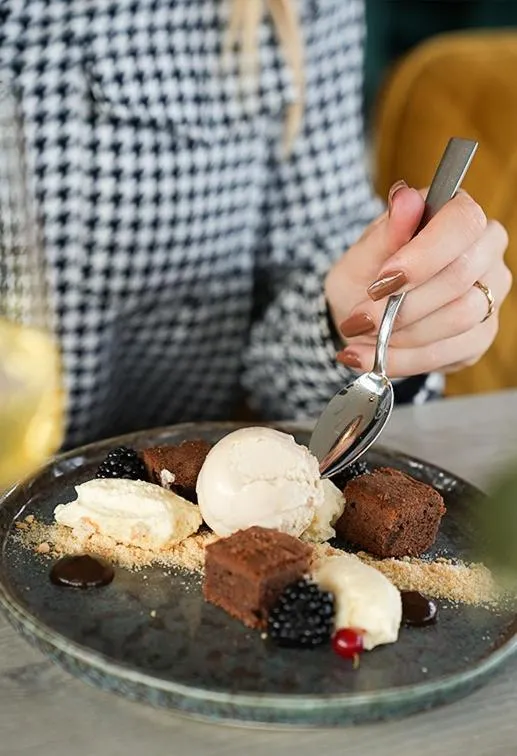 Food and drinks in De Maasparel Nextdoor Maassuites