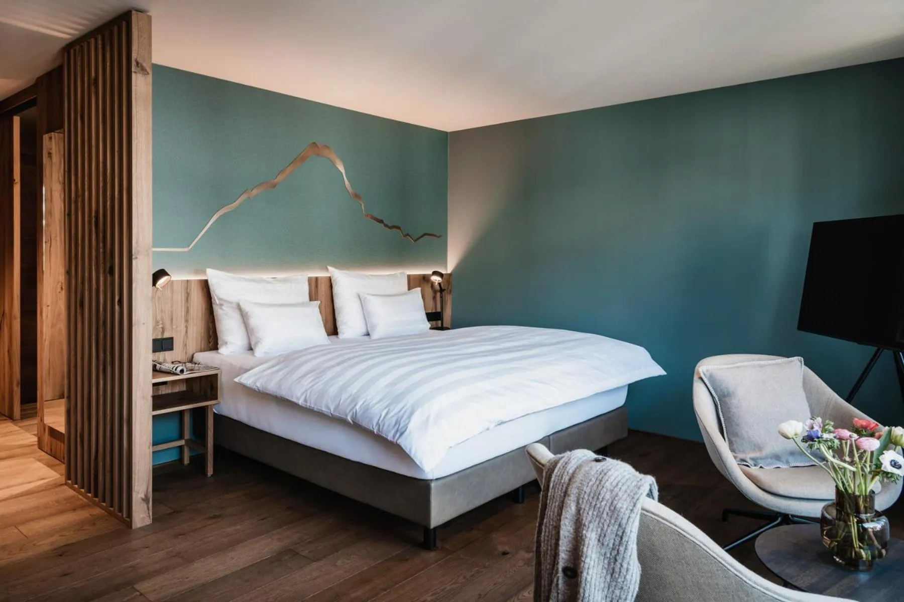 Bedroom, Bed in Berghotel Biberkopf