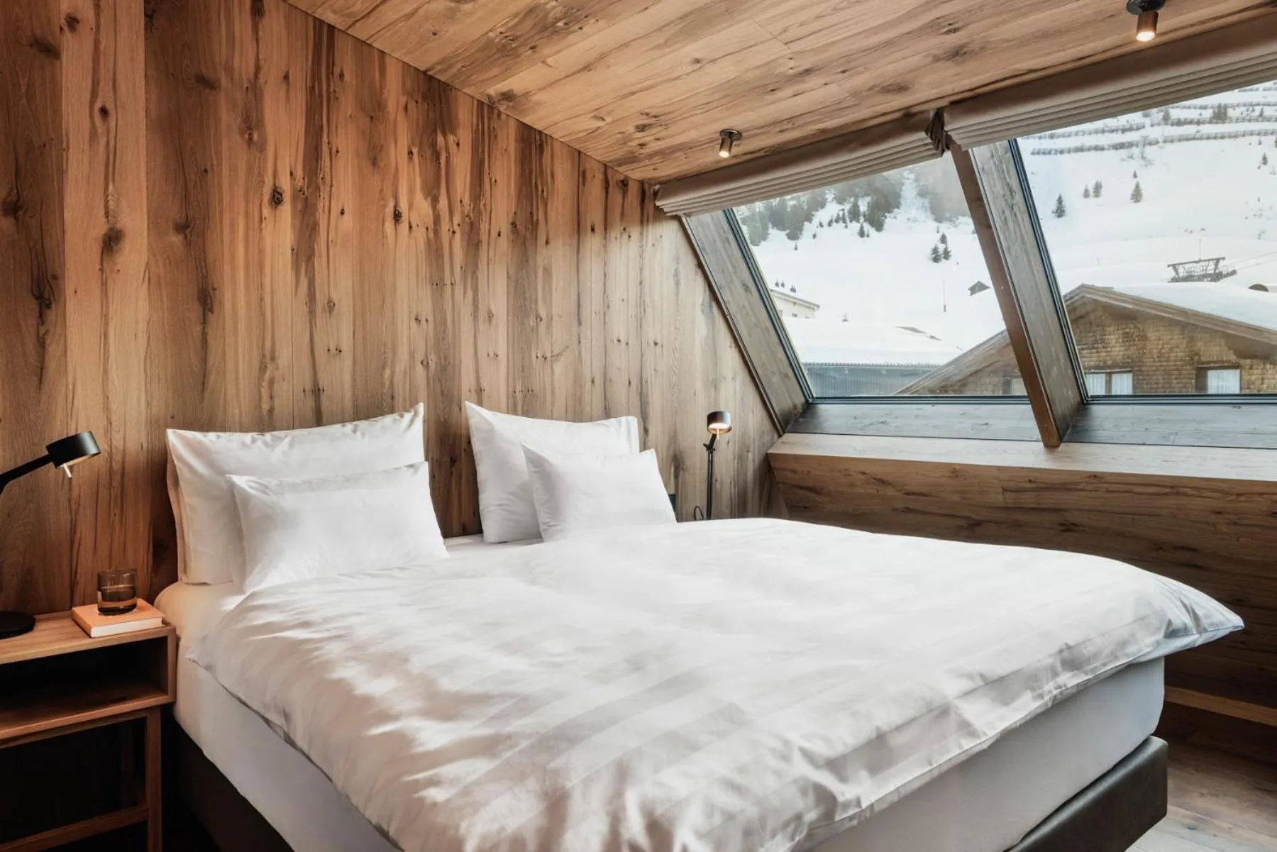 Bedroom, Bed in Berghotel Biberkopf