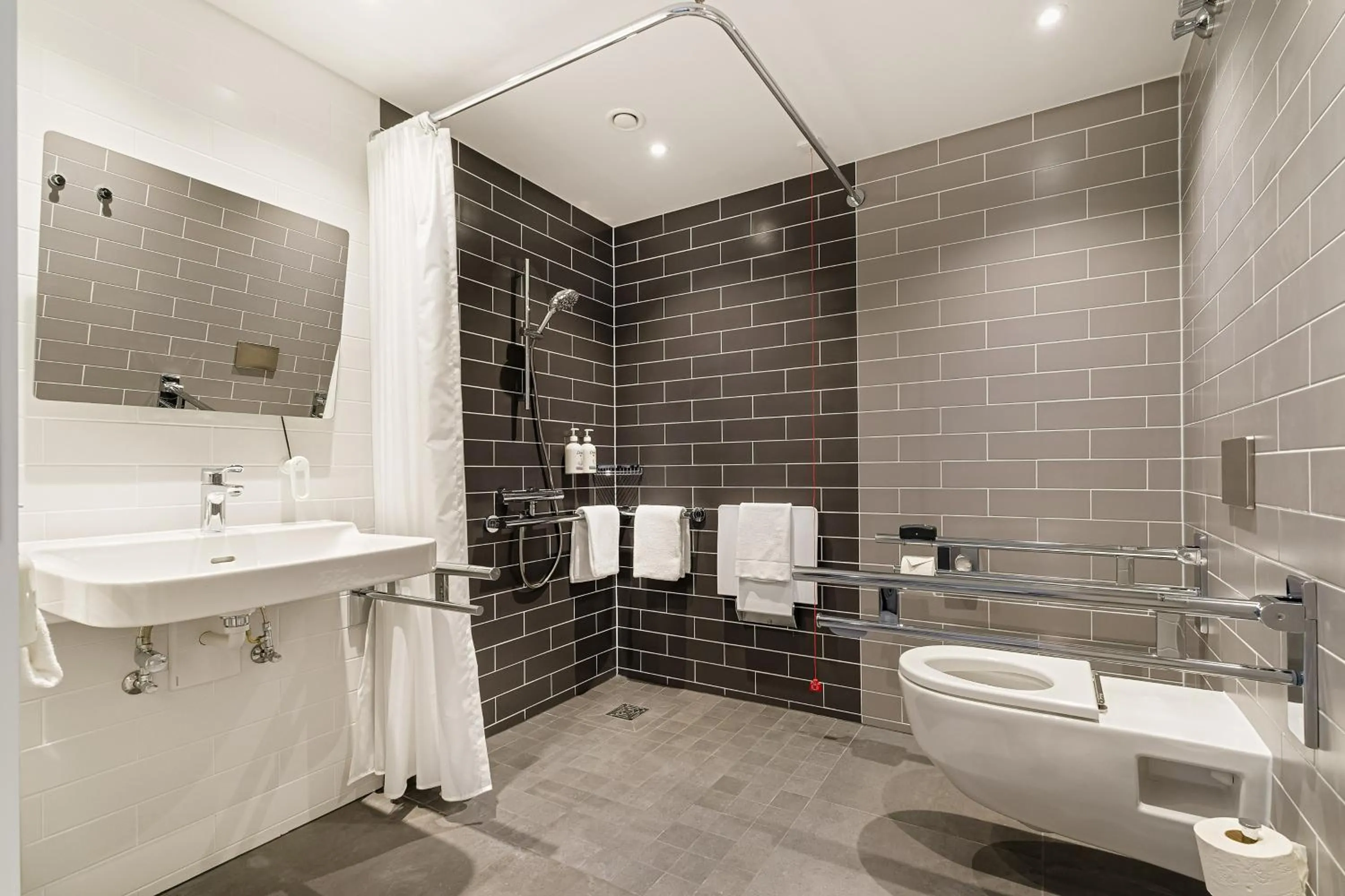 Bathroom in Holiday Inn Express Dresden Zentrum by IHG