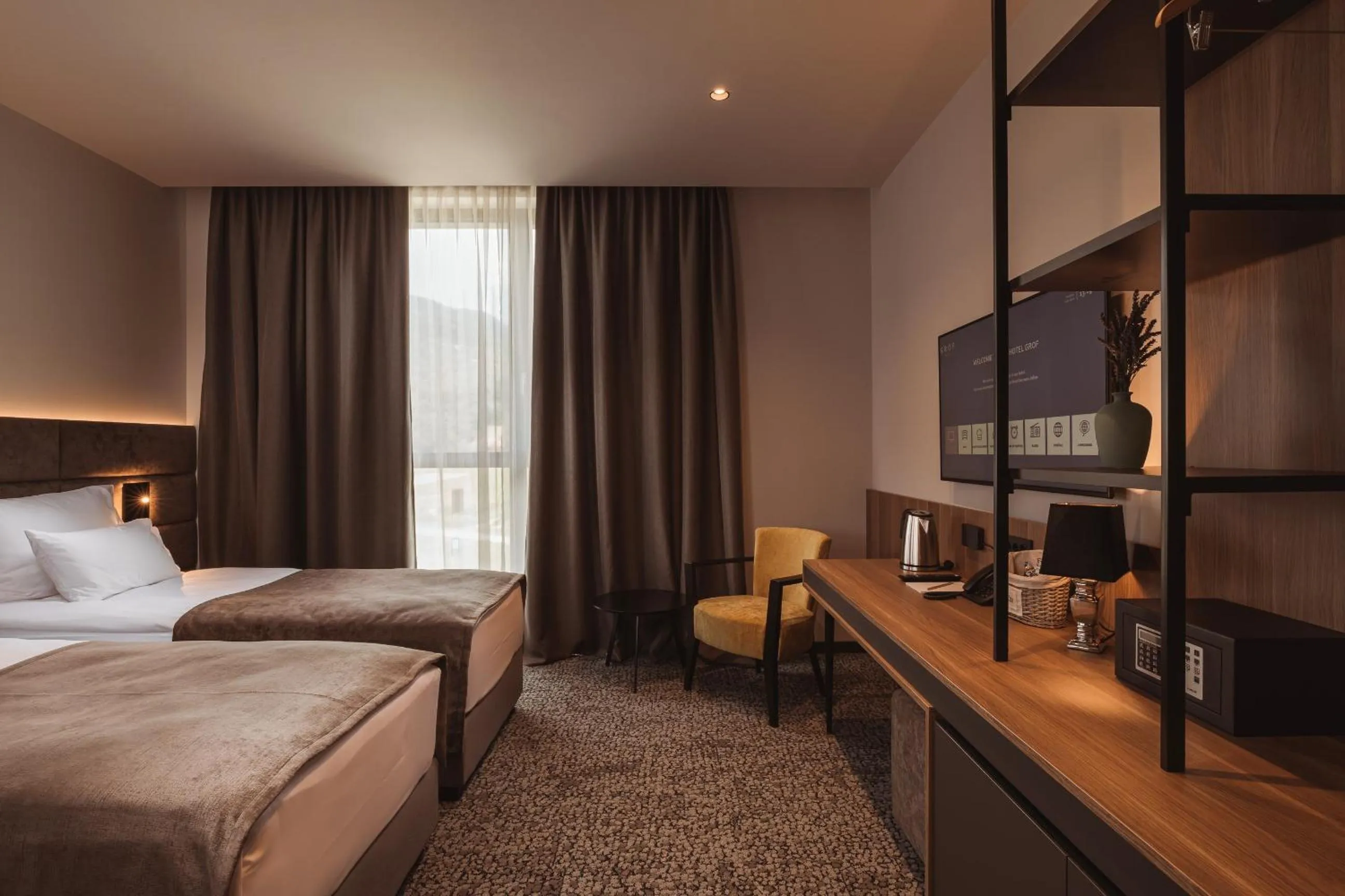 Superior Twin Room - single occupancy in Hotel Grof