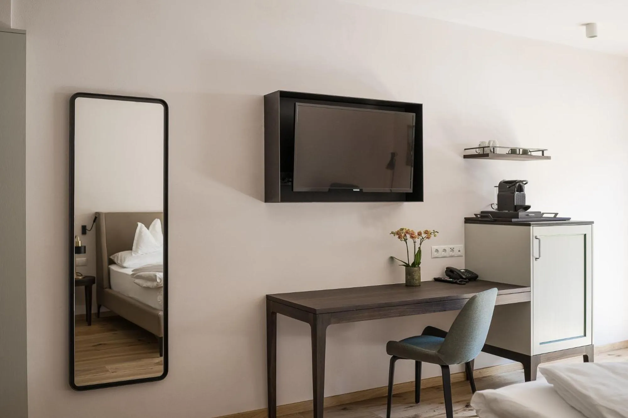 Coffee/tea facilities, Bed in Ansitz am Eck by Hotel Pernhof