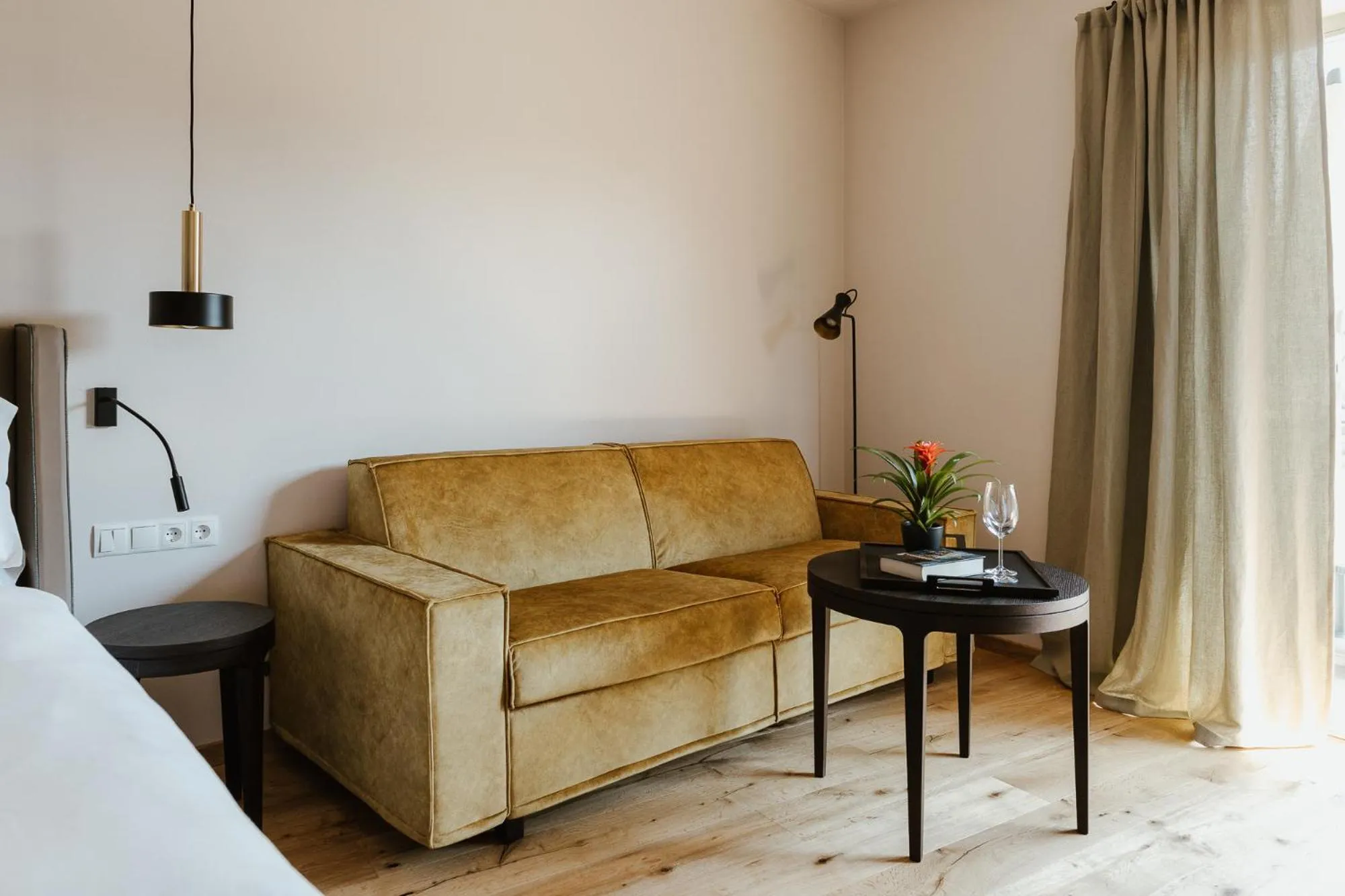 Decorative detail, Bed in Ansitz am Eck by Hotel Pernhof