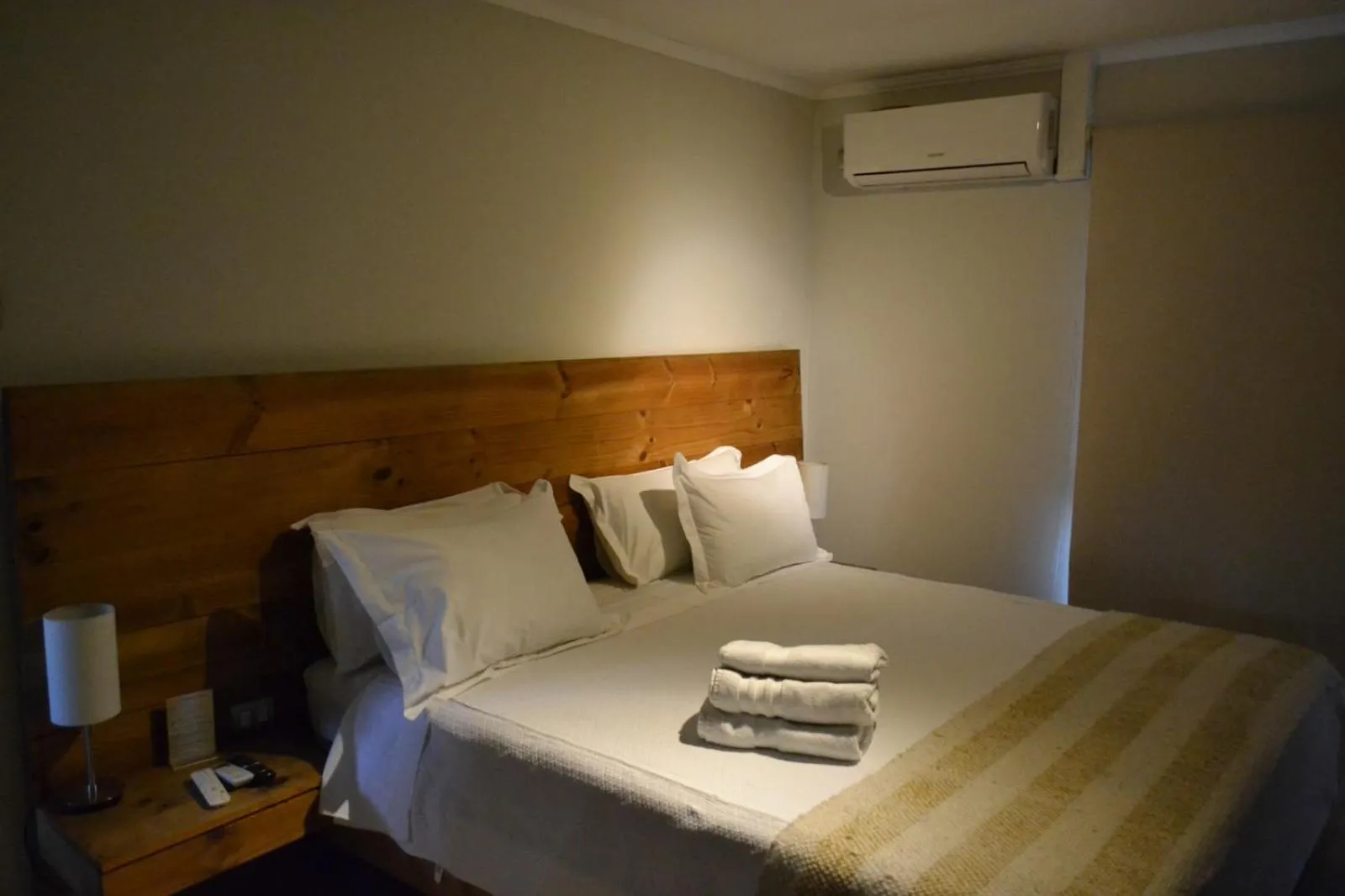 Bed in De Triana Hotel