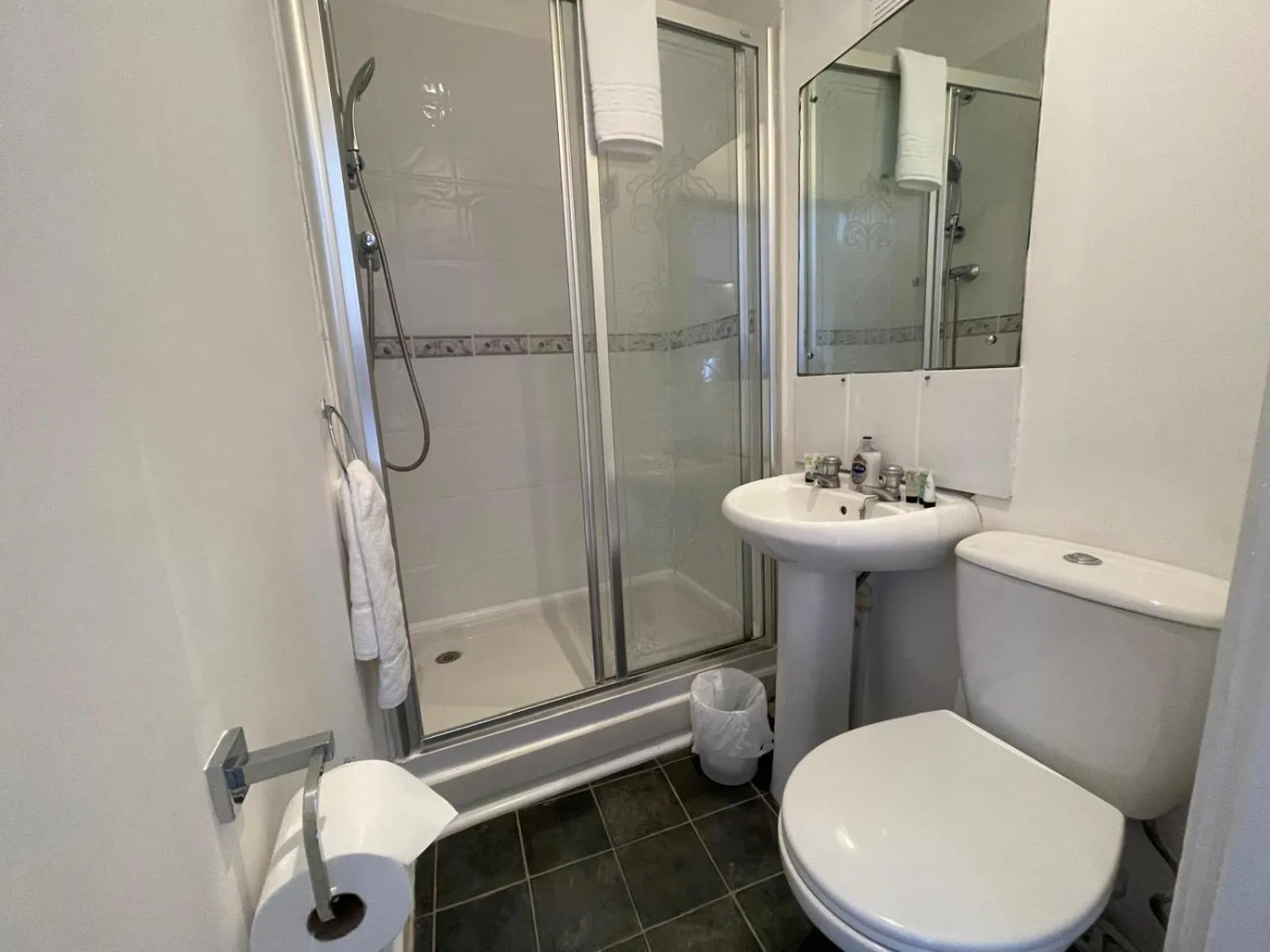 Bathroom in Central Hotel