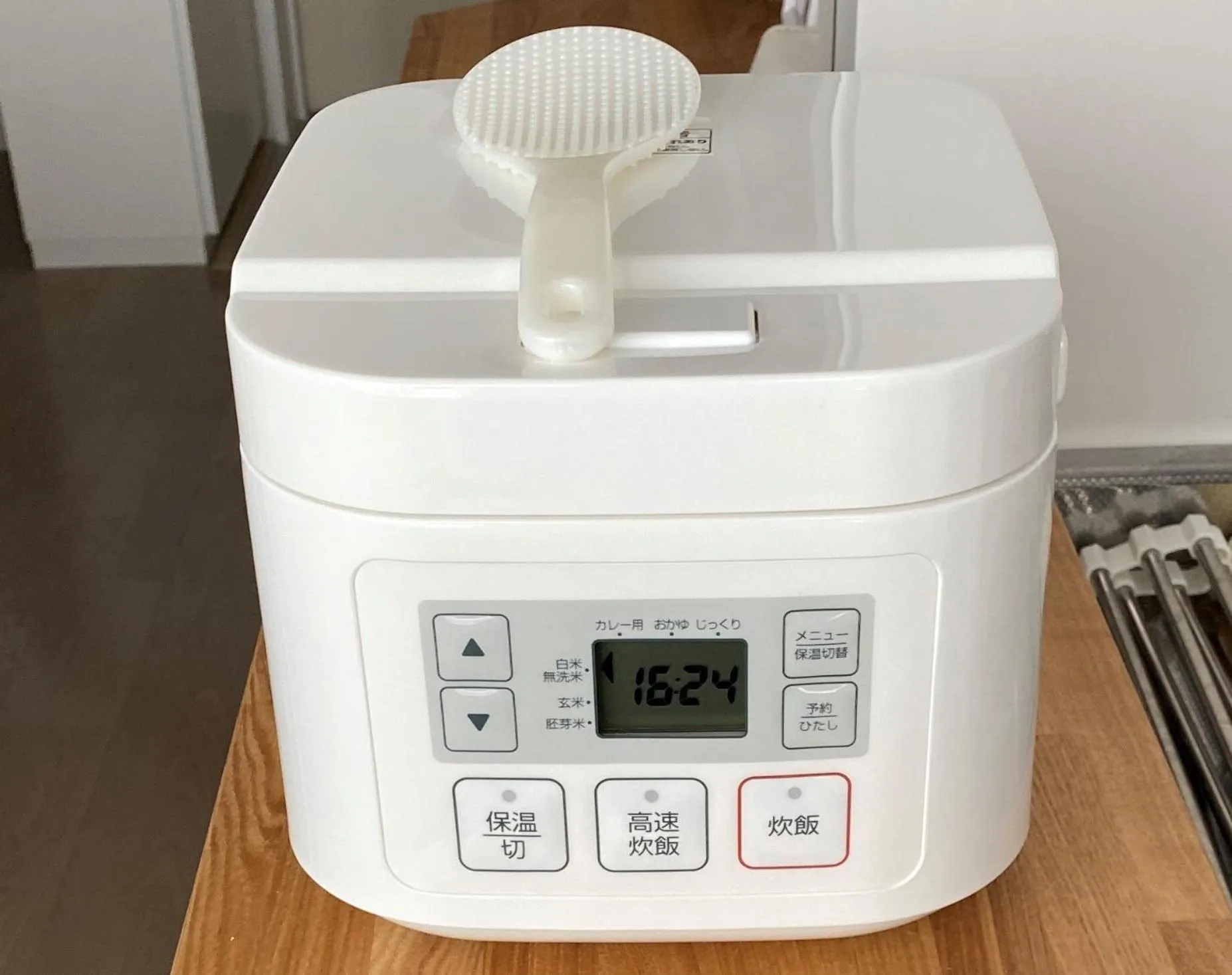 Kitchen or kitchenette in Laffitte Tokyo WEST