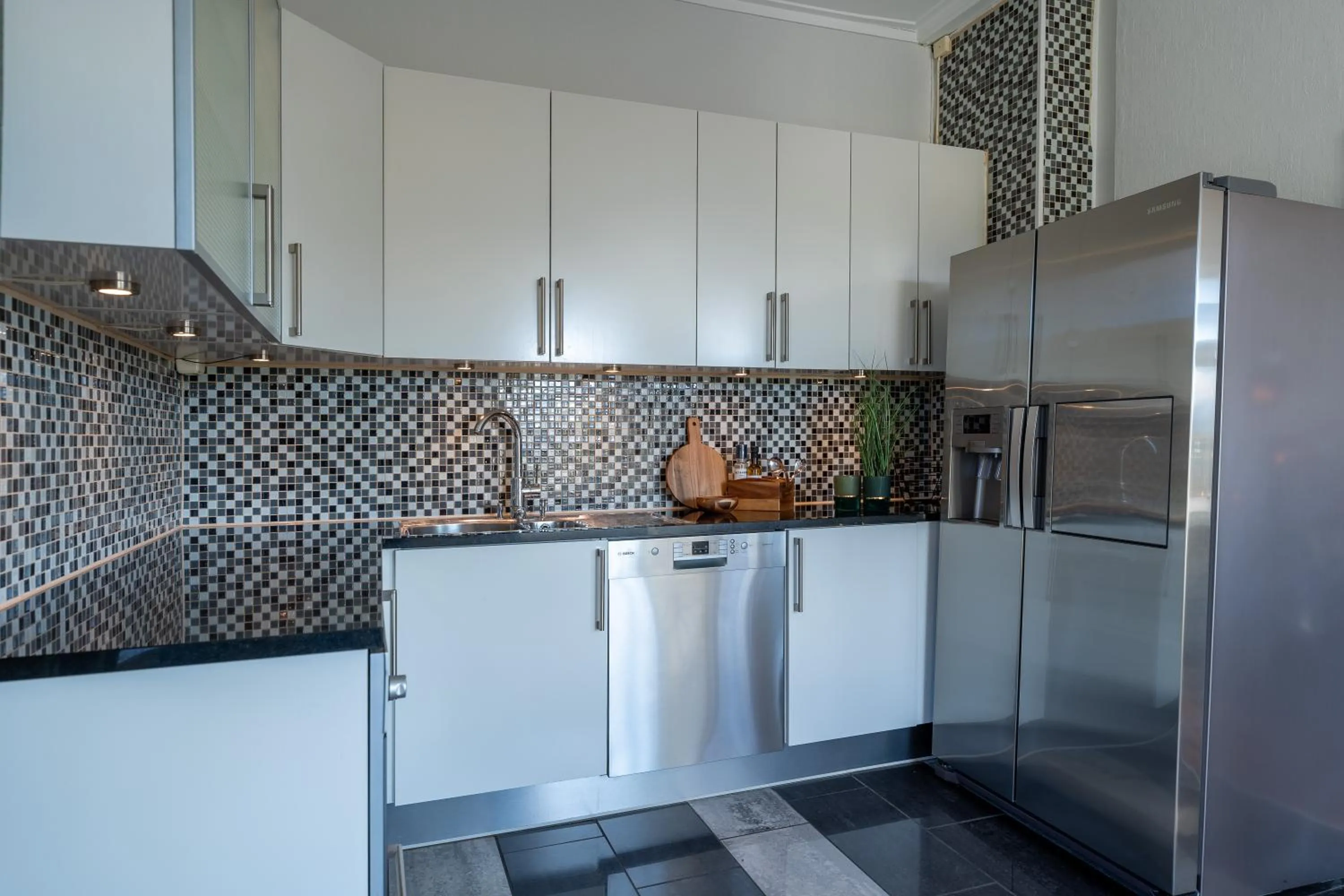 Kitchen or kitchenette in Enter Tromsø - Exclusive Apartments