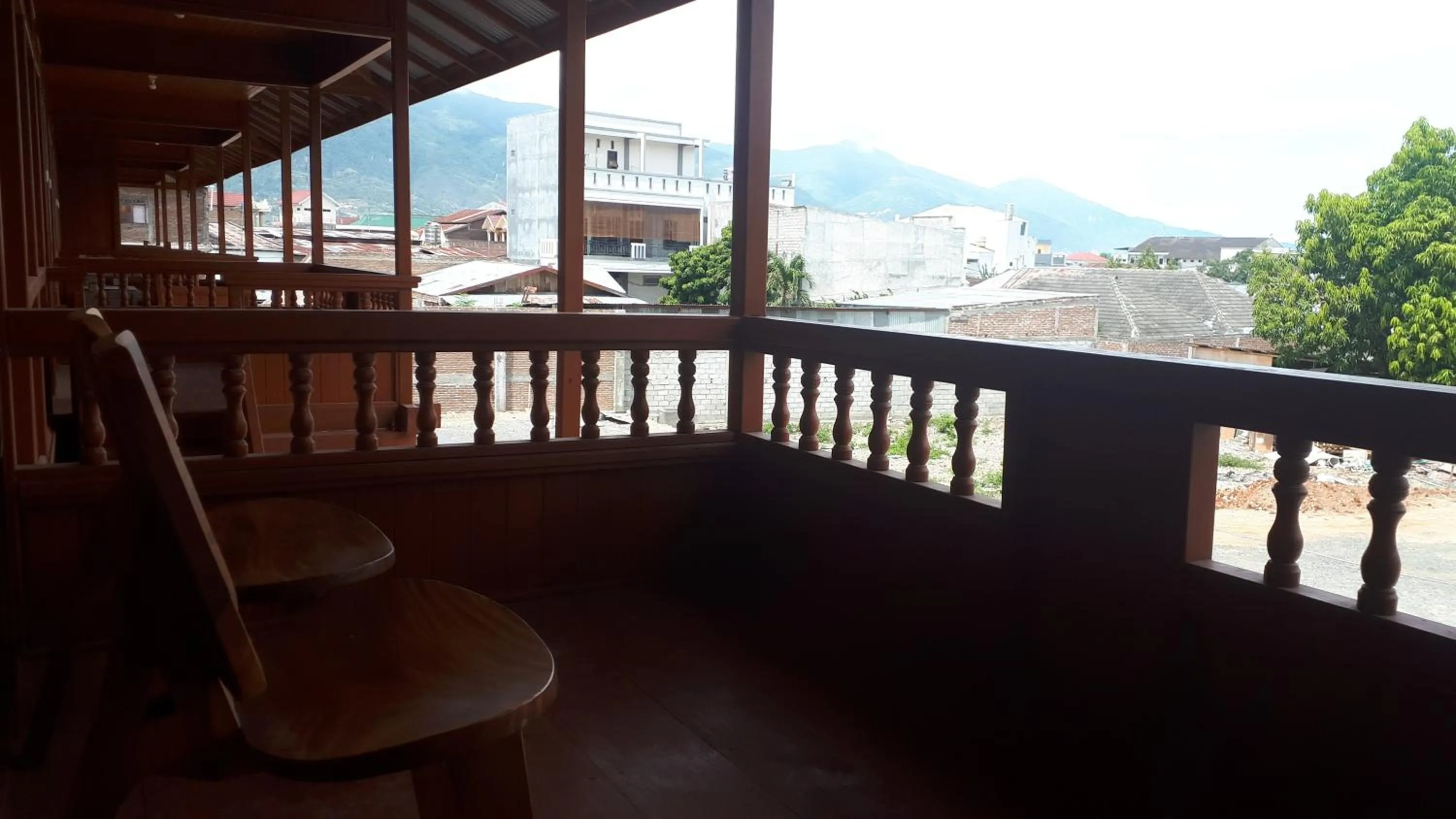 Balcony/Terrace in GRANADA INN PALU