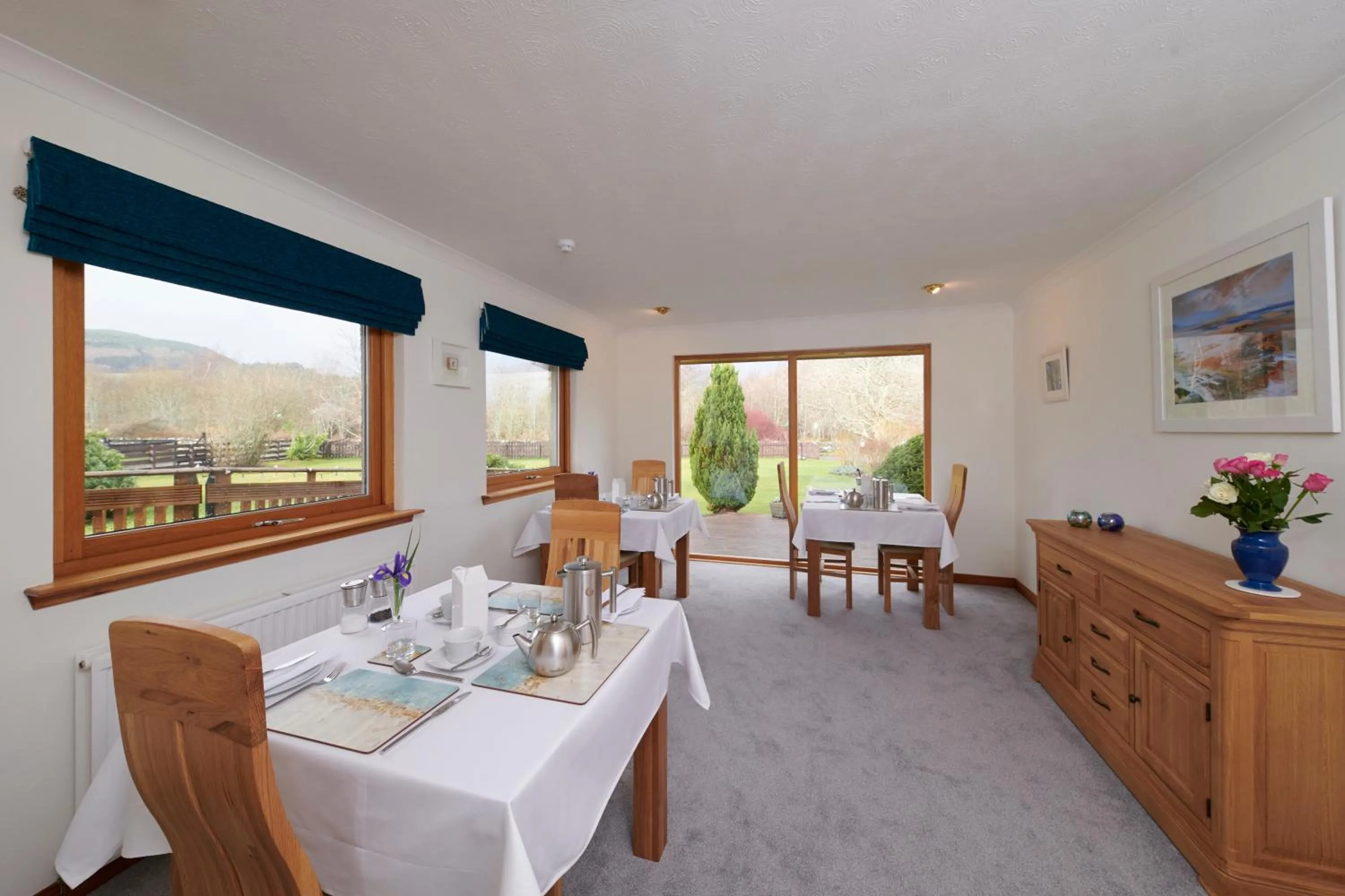 Breakfast in Woodlands Bed & Breakfast