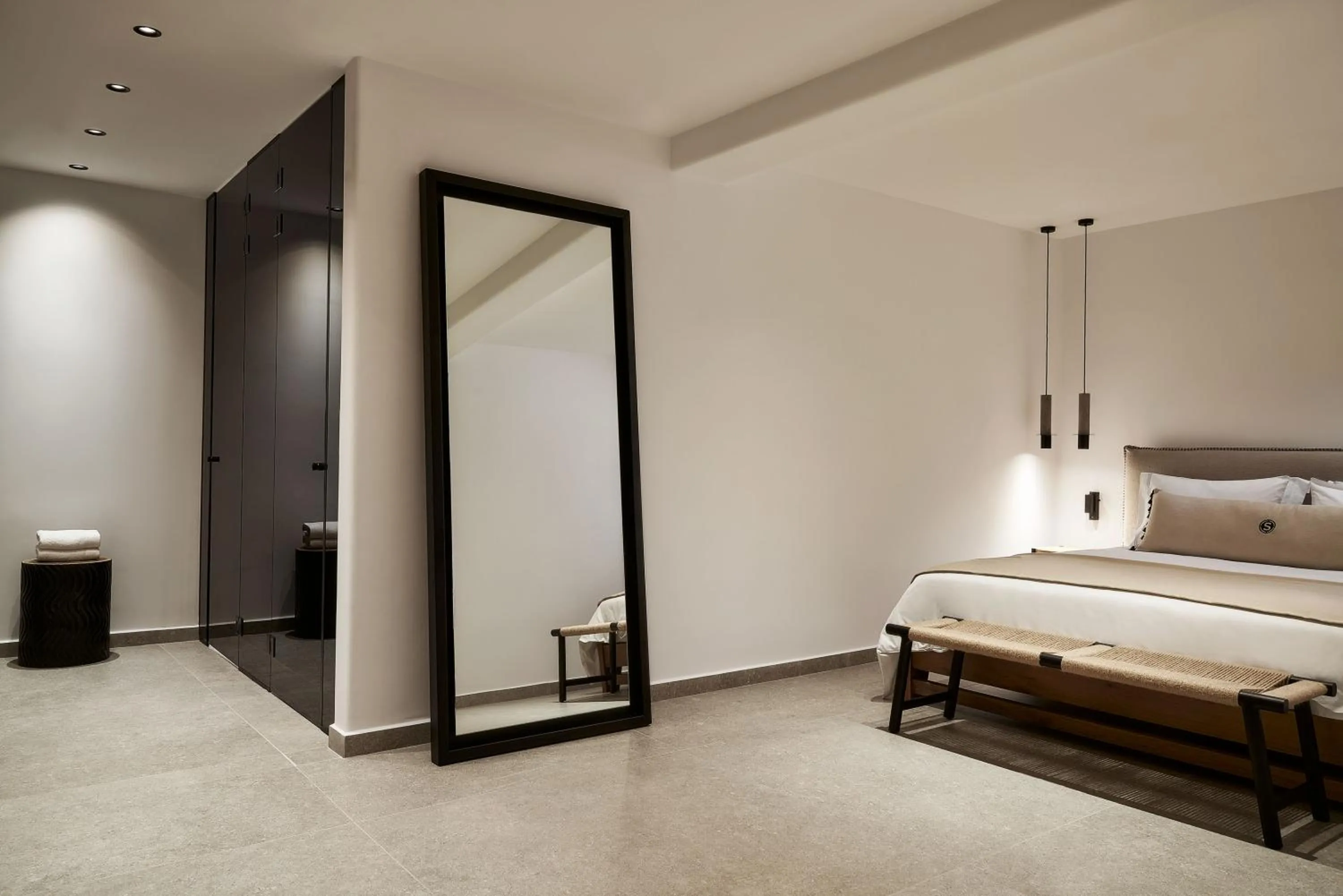Bedroom, Bed in SantAnna Luxury Suites