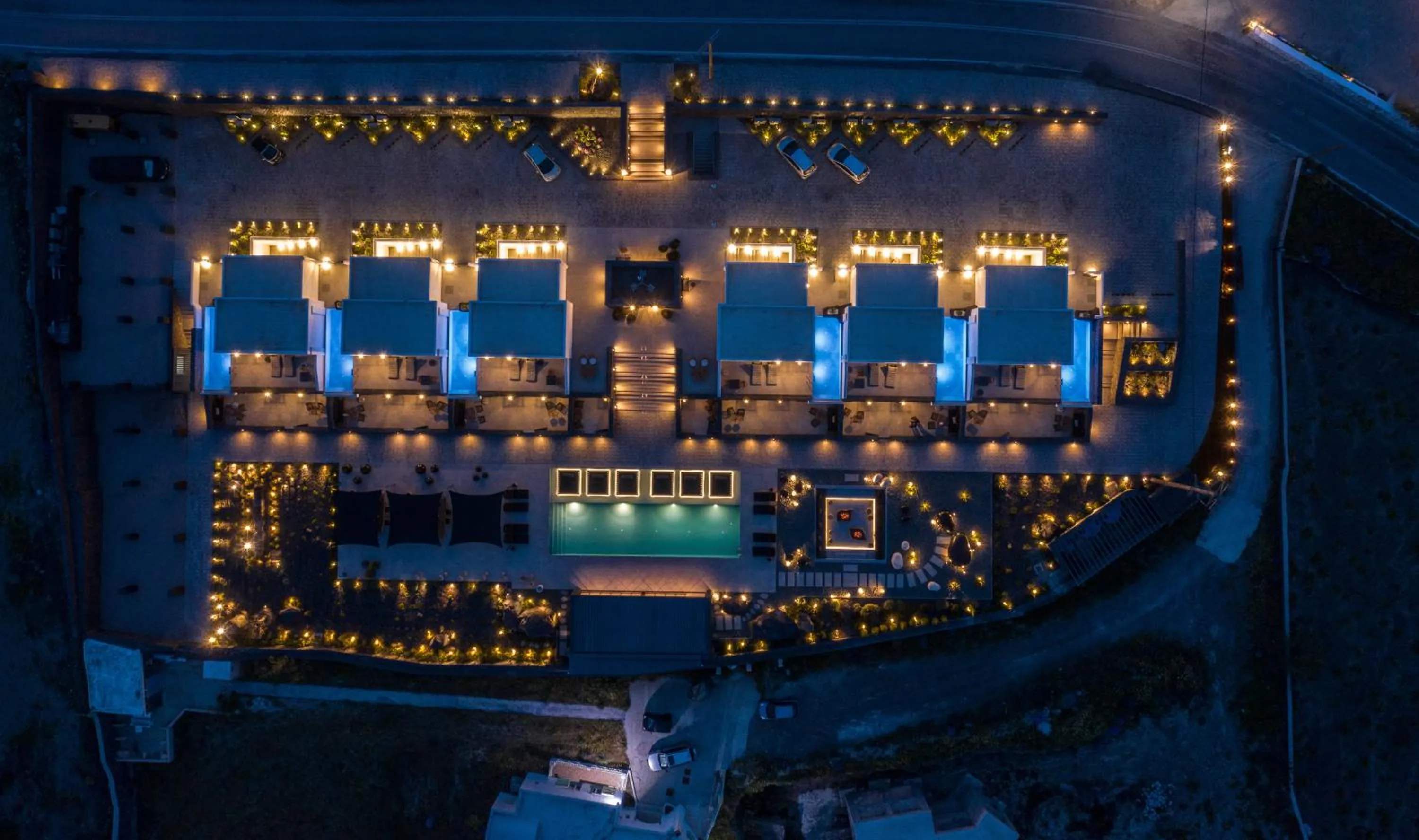 Property building in SantAnna Luxury Suites