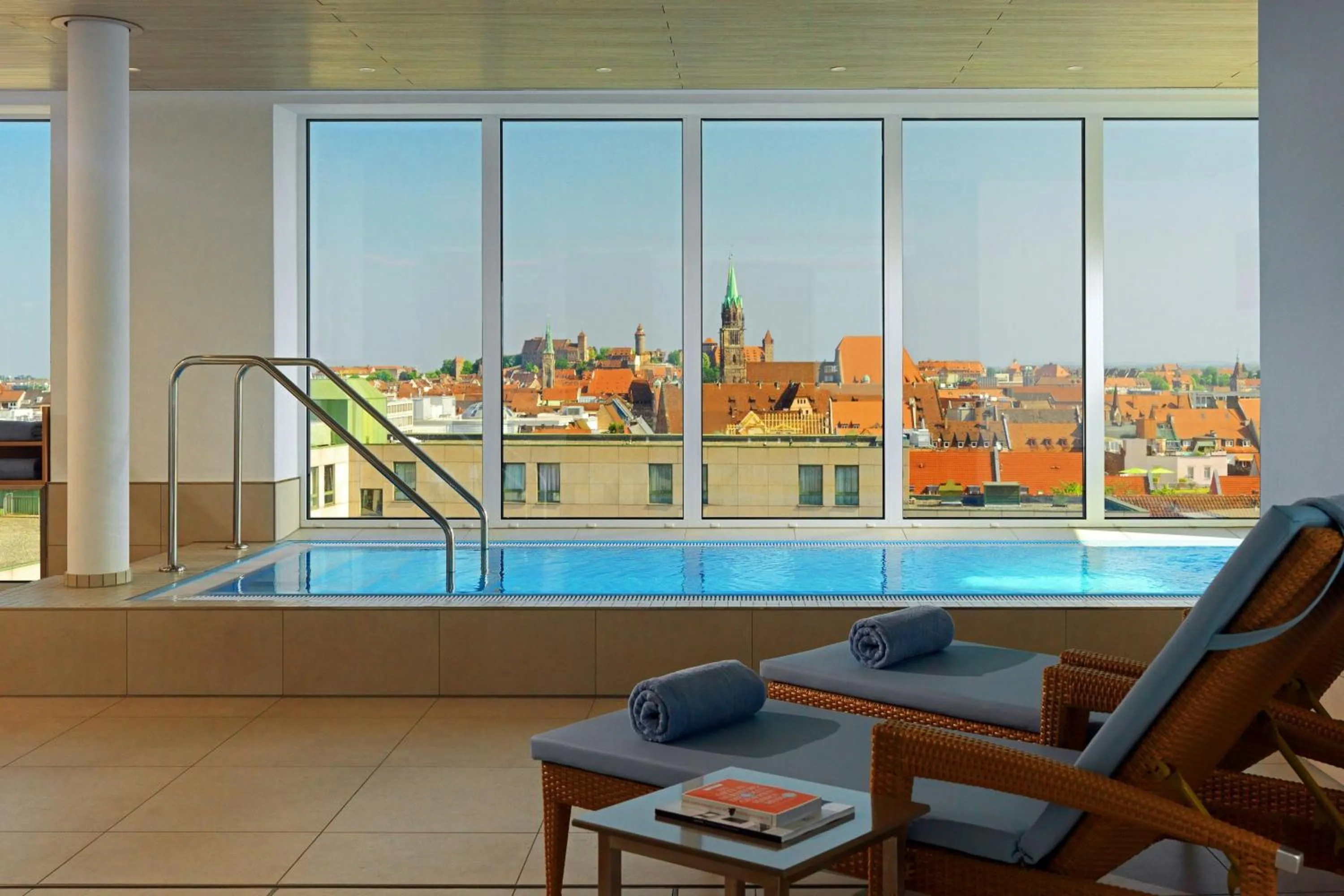 Swimming pool in Sheraton Carlton Nuernberg