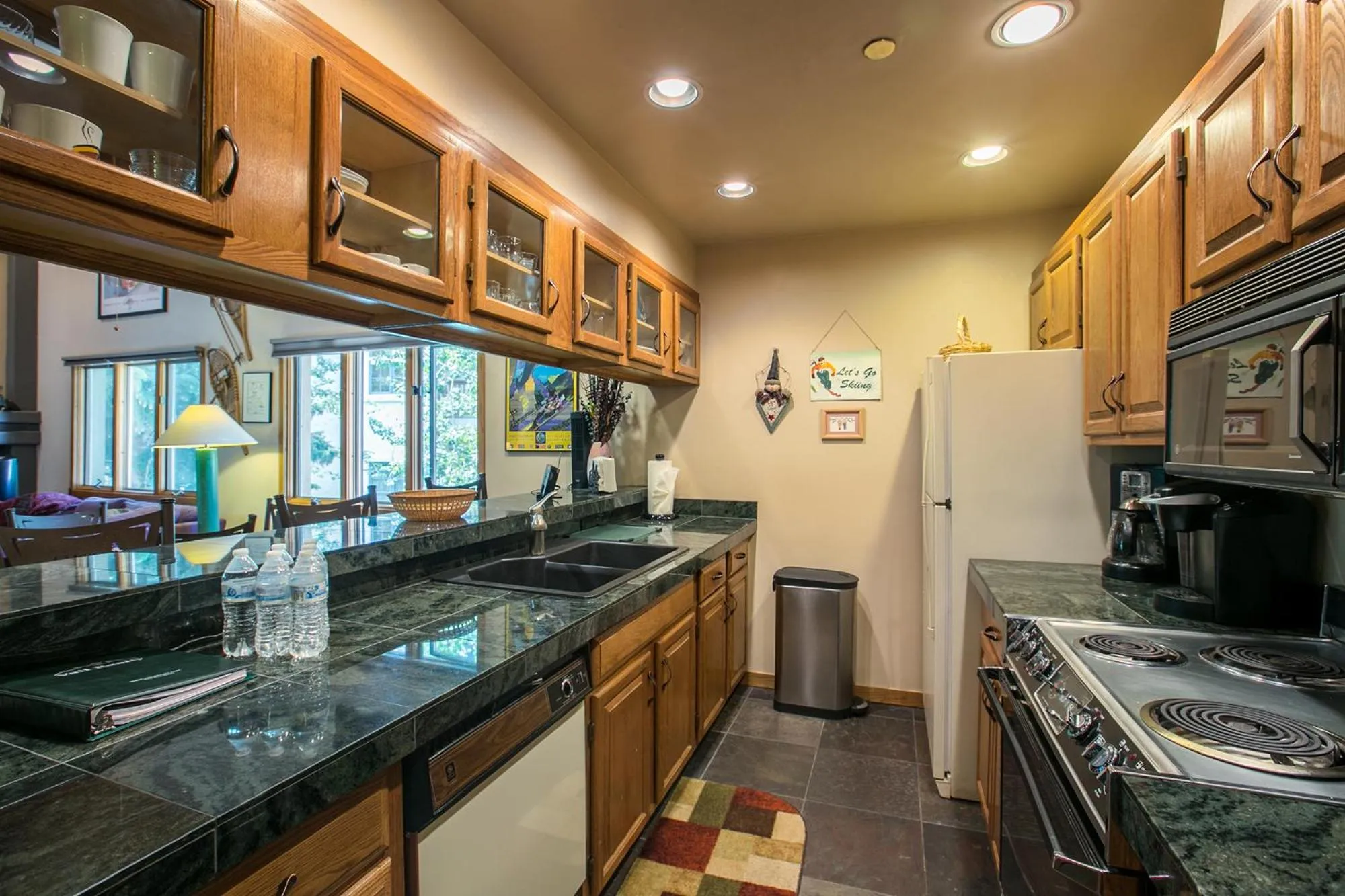 Kitchen/Kitchenette in Townsend Place