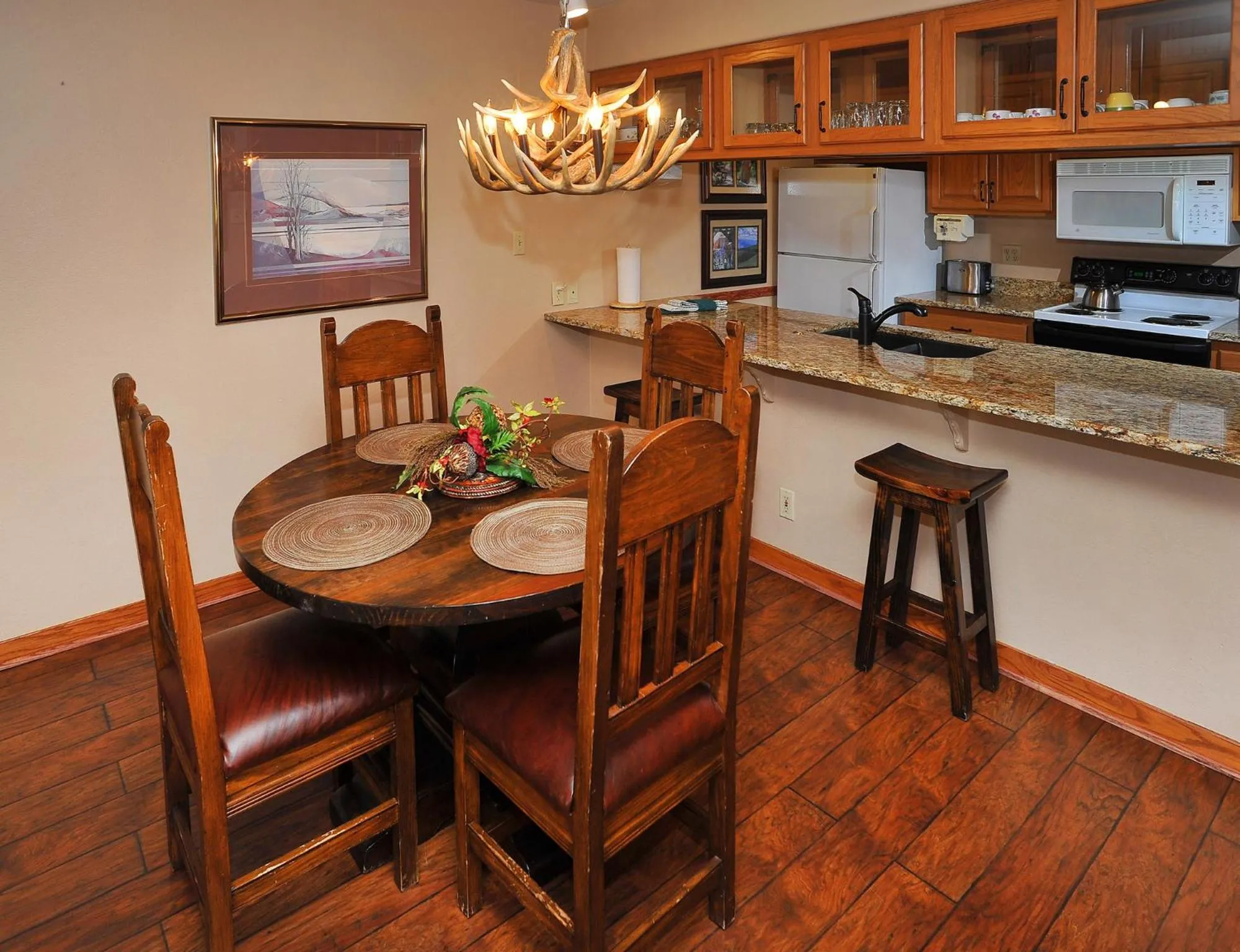 Kitchen/Kitchenette in Townsend Place