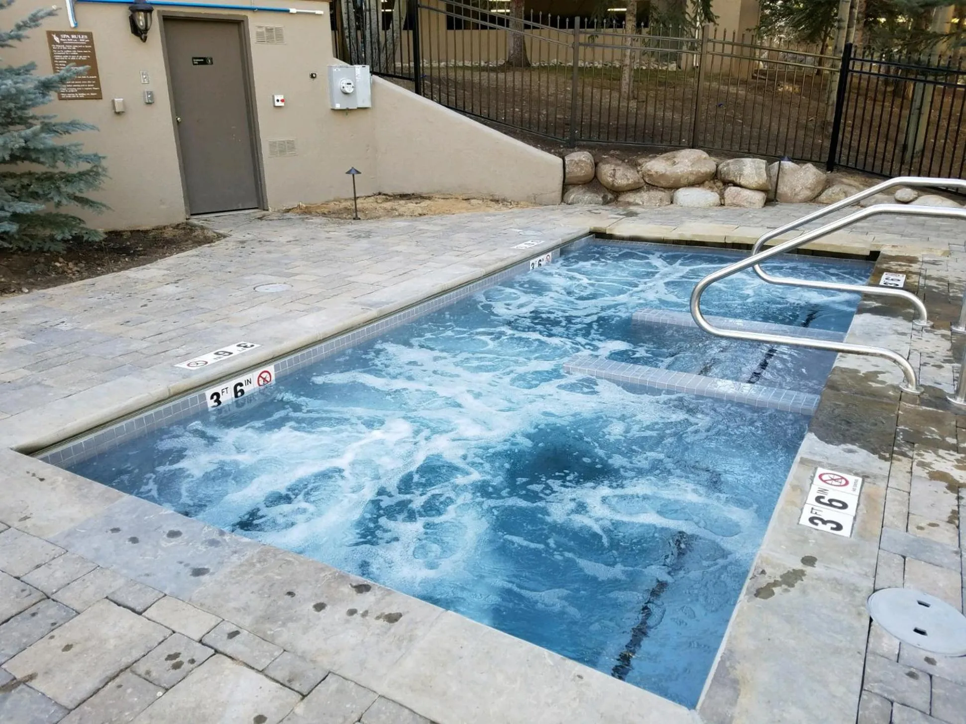 Swimming Pool in Townsend Place