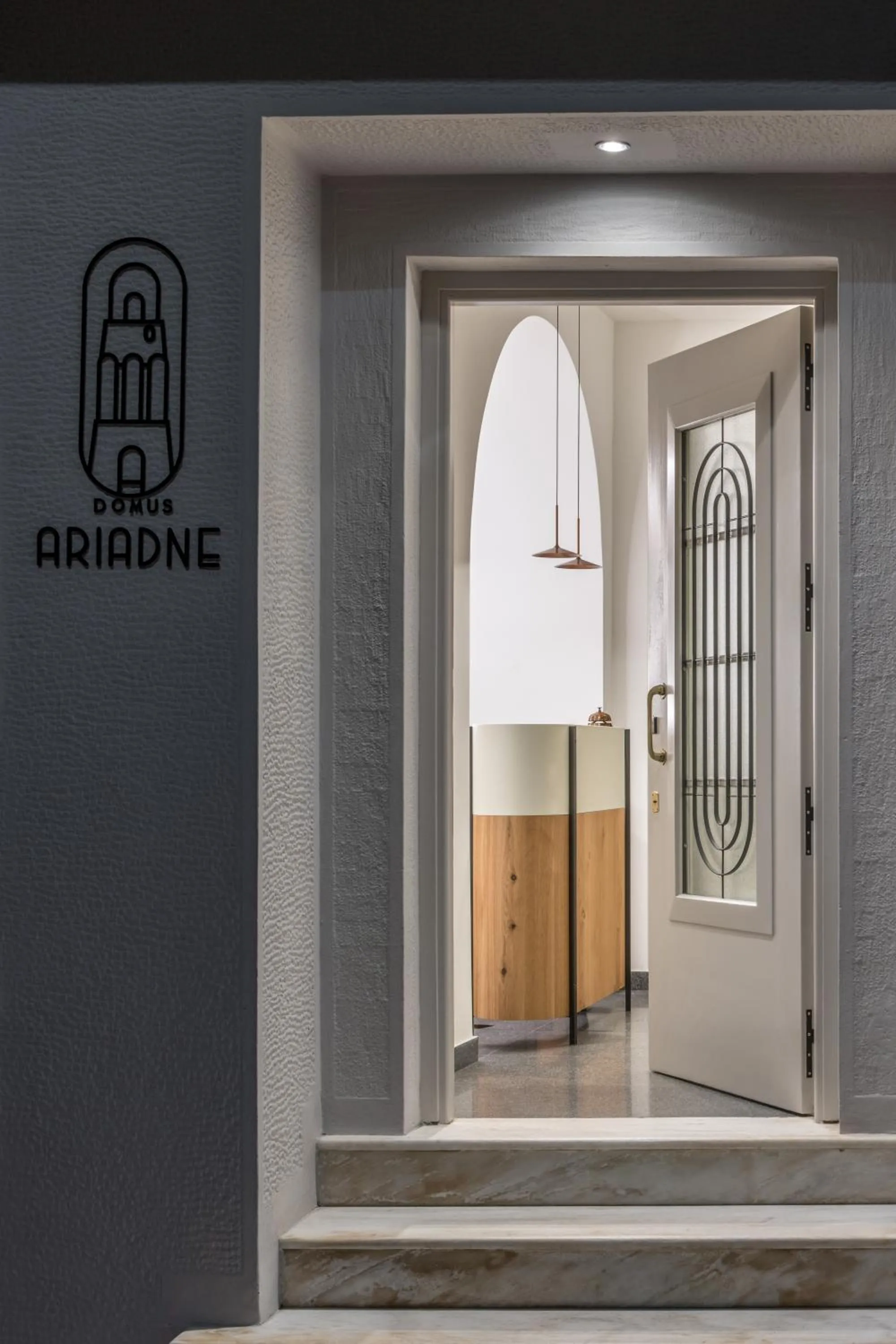 Facade/entrance in Domus Ariadne