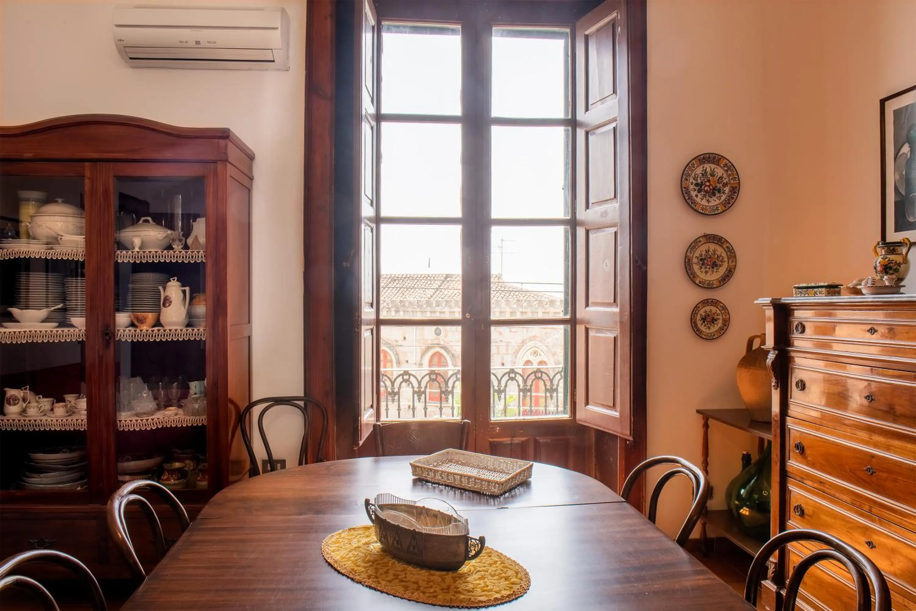 Dining area in Florence Trevelyan Villa