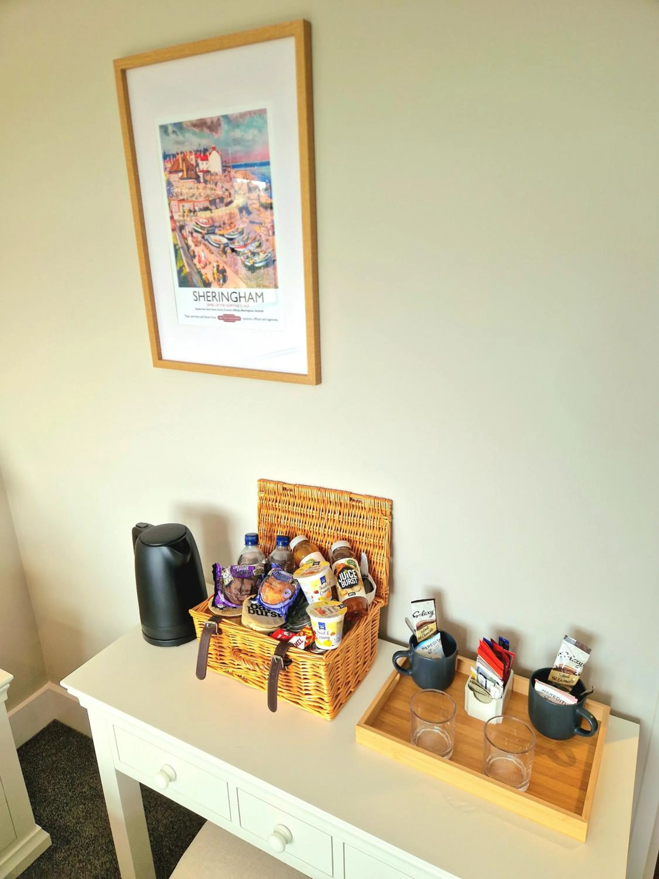 Coffee/tea facilities in The Dormy House Hotel