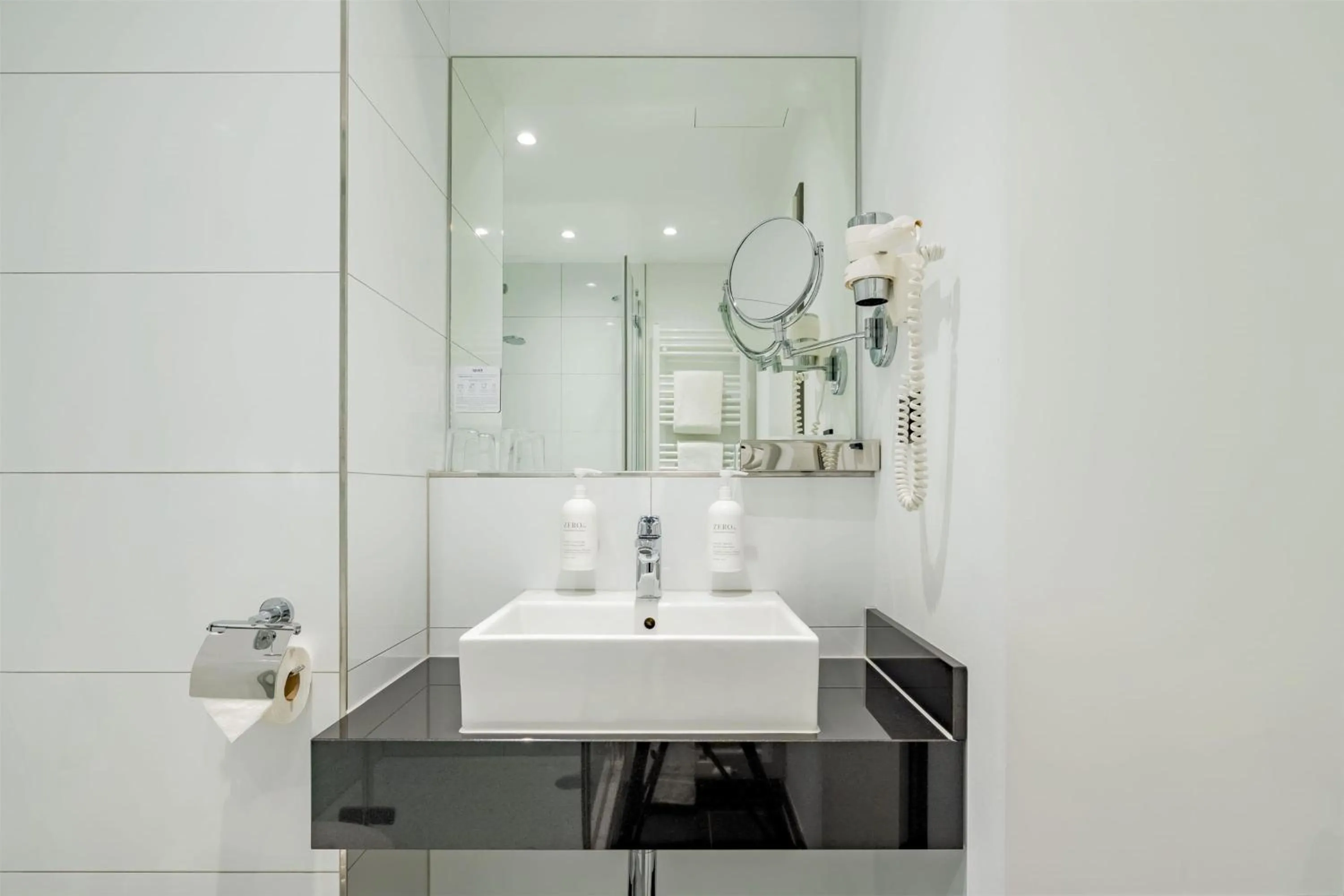 Bathroom in Spark by Hilton Wuppertal City Centre