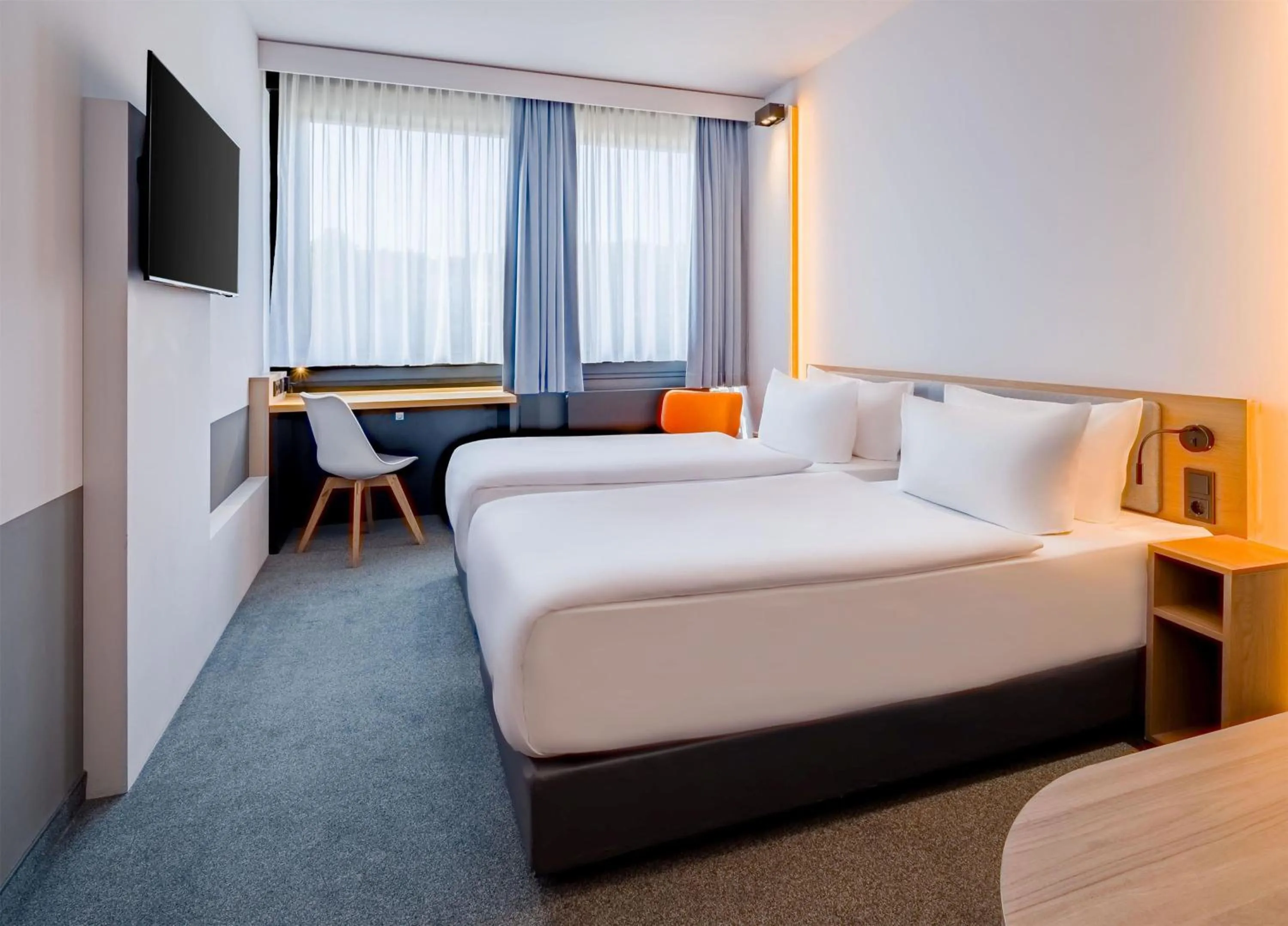 Bed in Spark by Hilton Wuppertal City Centre