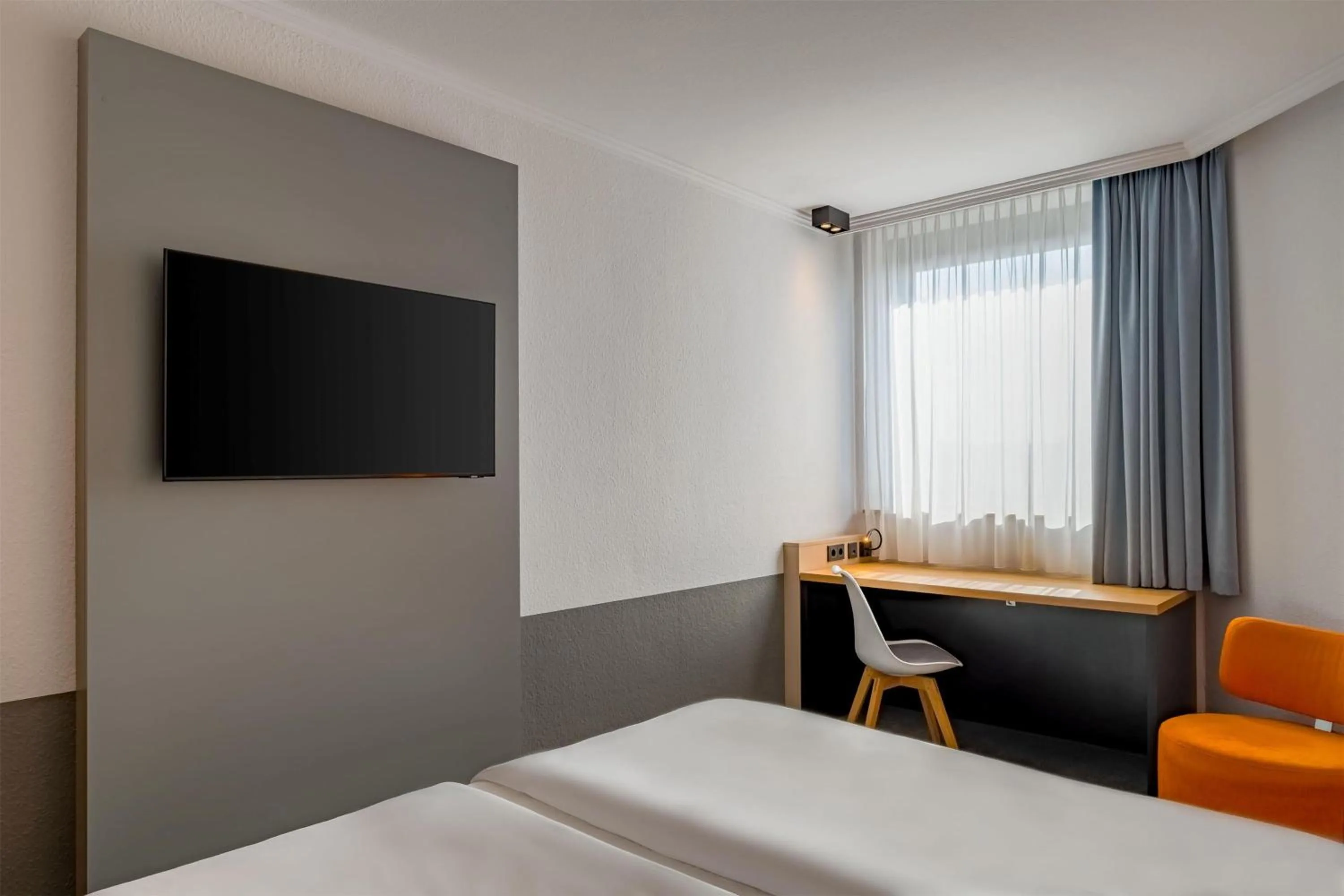Bedroom, Bed in Spark by Hilton Wuppertal City Centre