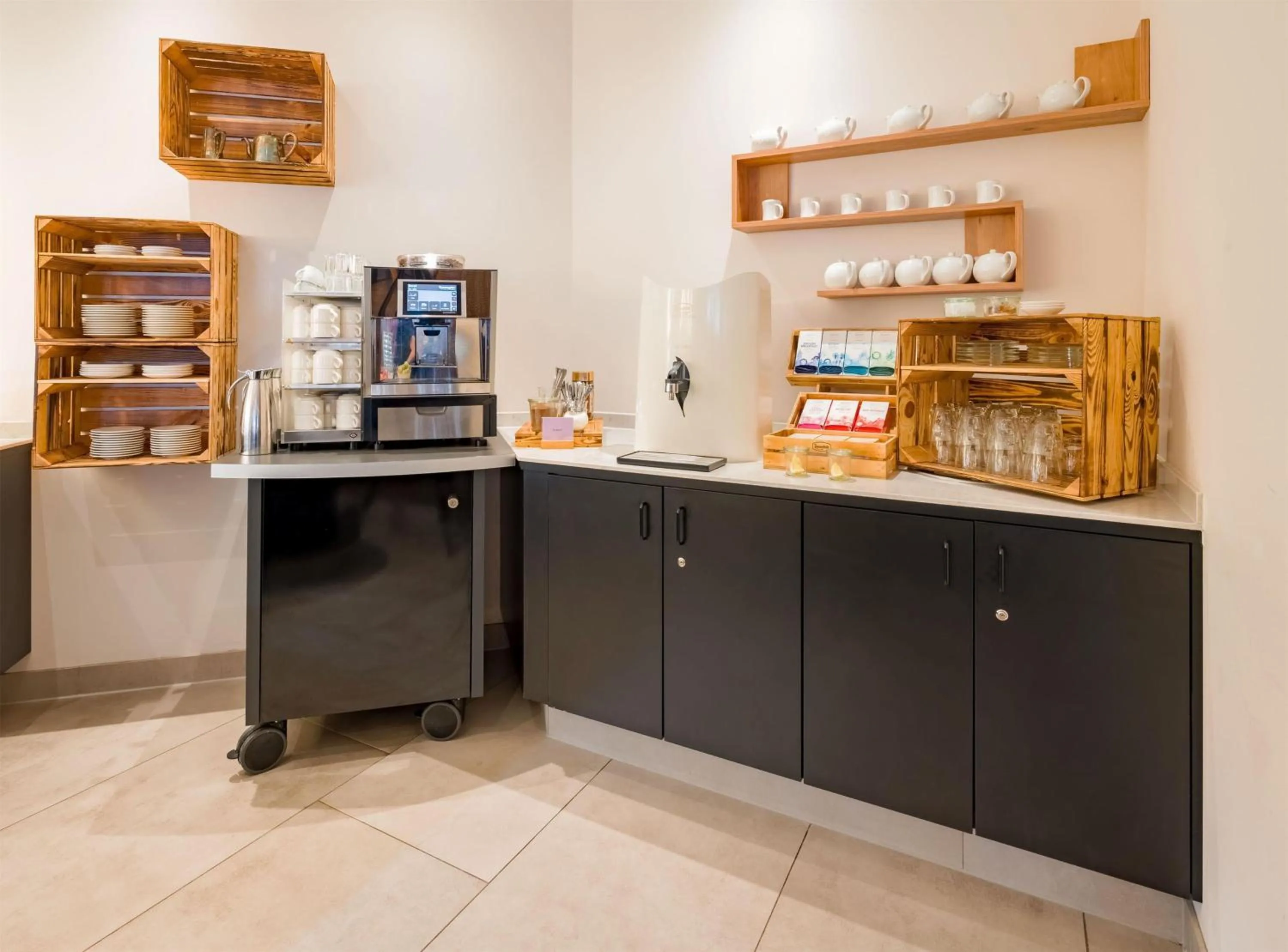 Breakfast in Spark by Hilton Wuppertal City Centre