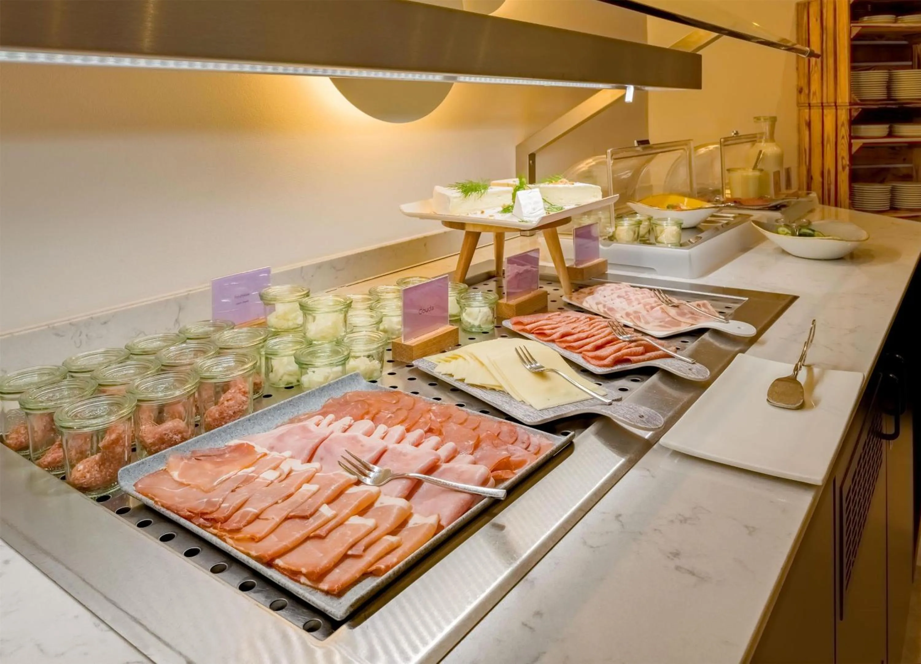 Restaurant/places to eat in Spark by Hilton Wuppertal City Centre