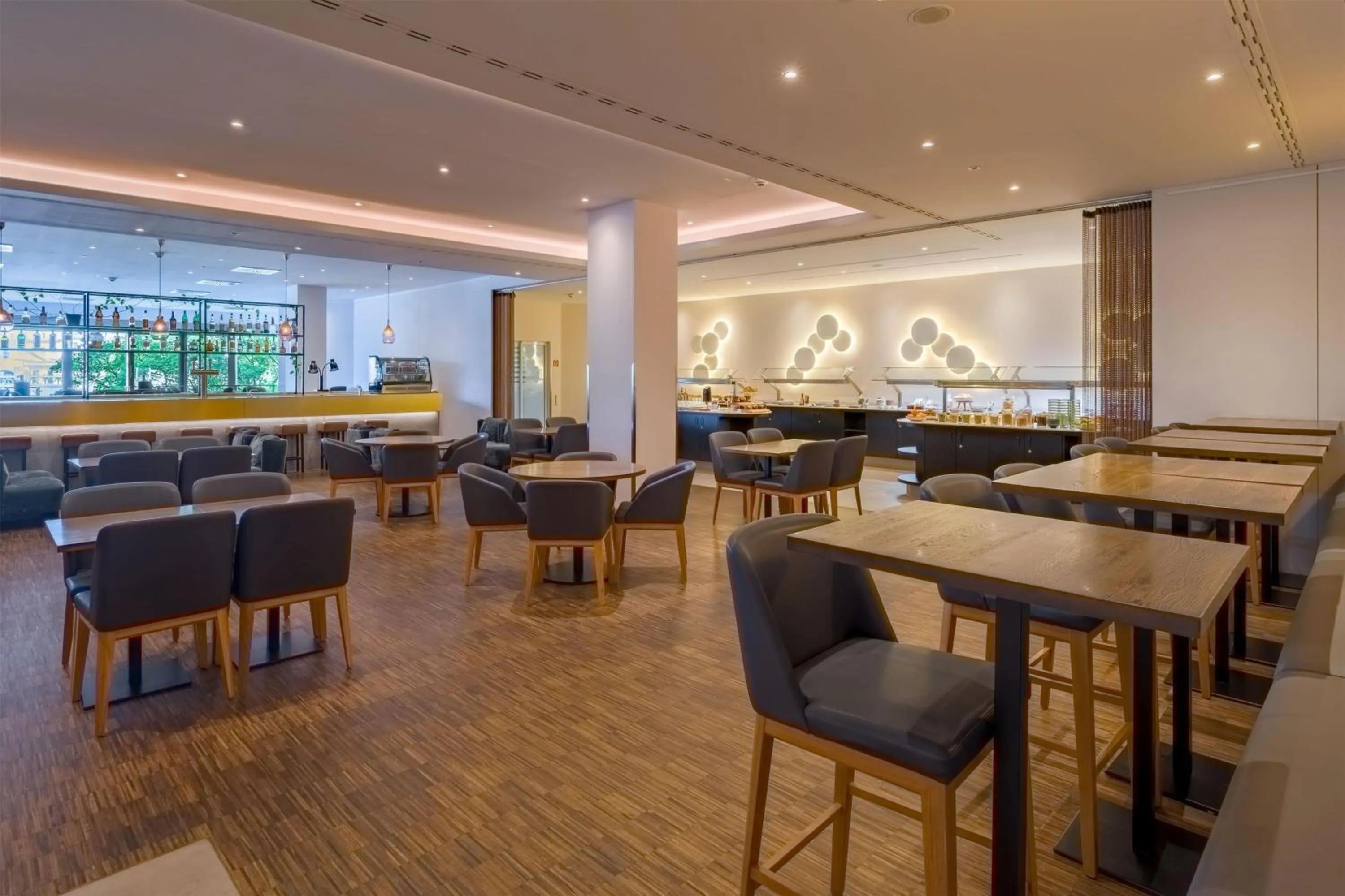 Breakfast in Spark by Hilton Wuppertal City Centre